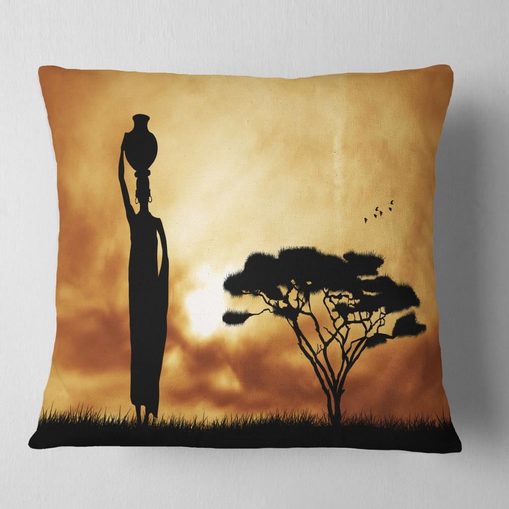 Designart CU12979-18-18 18-in x 18-in Black Indoor Decorative Pillow