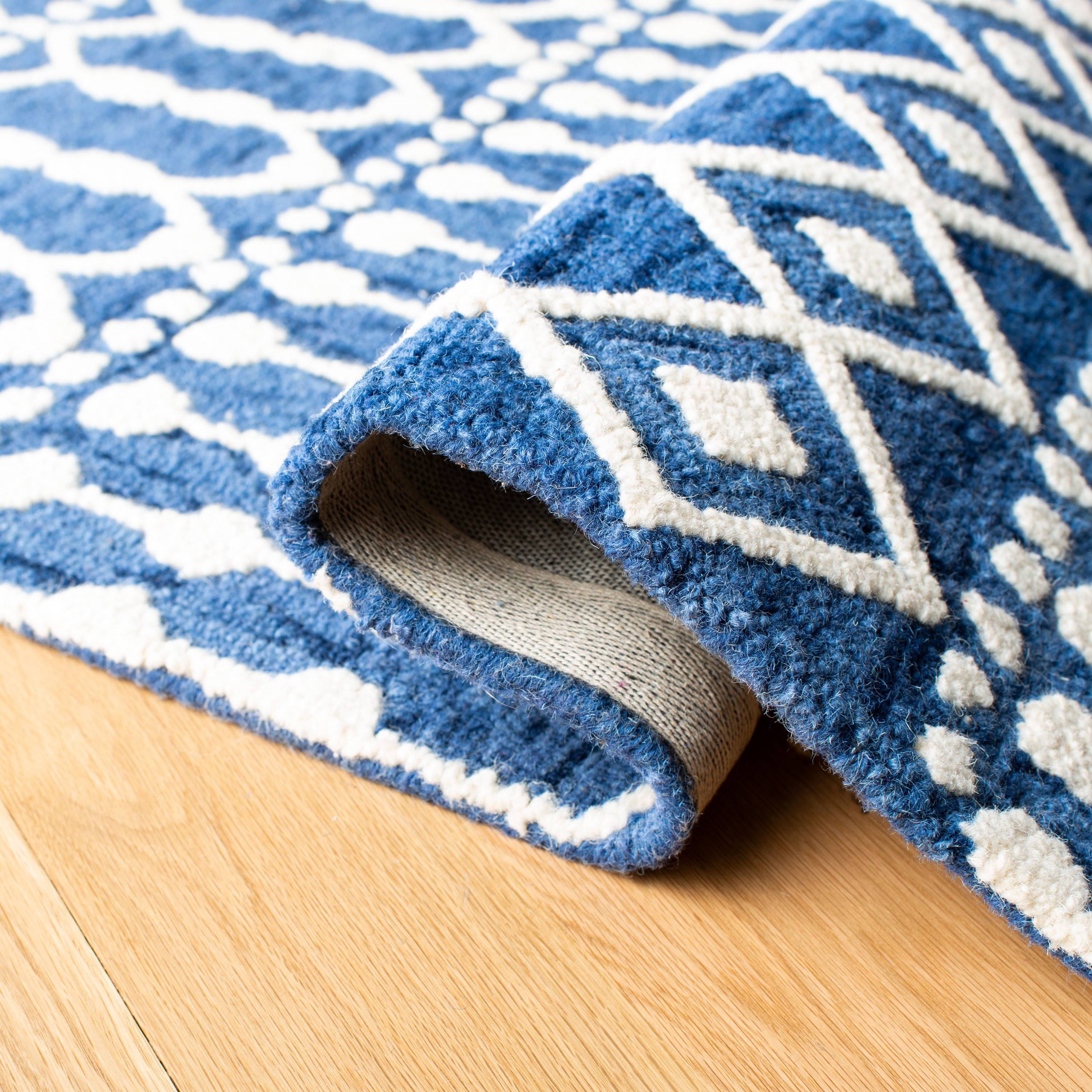 Safavieh BLM115N-9 rugs - View #5