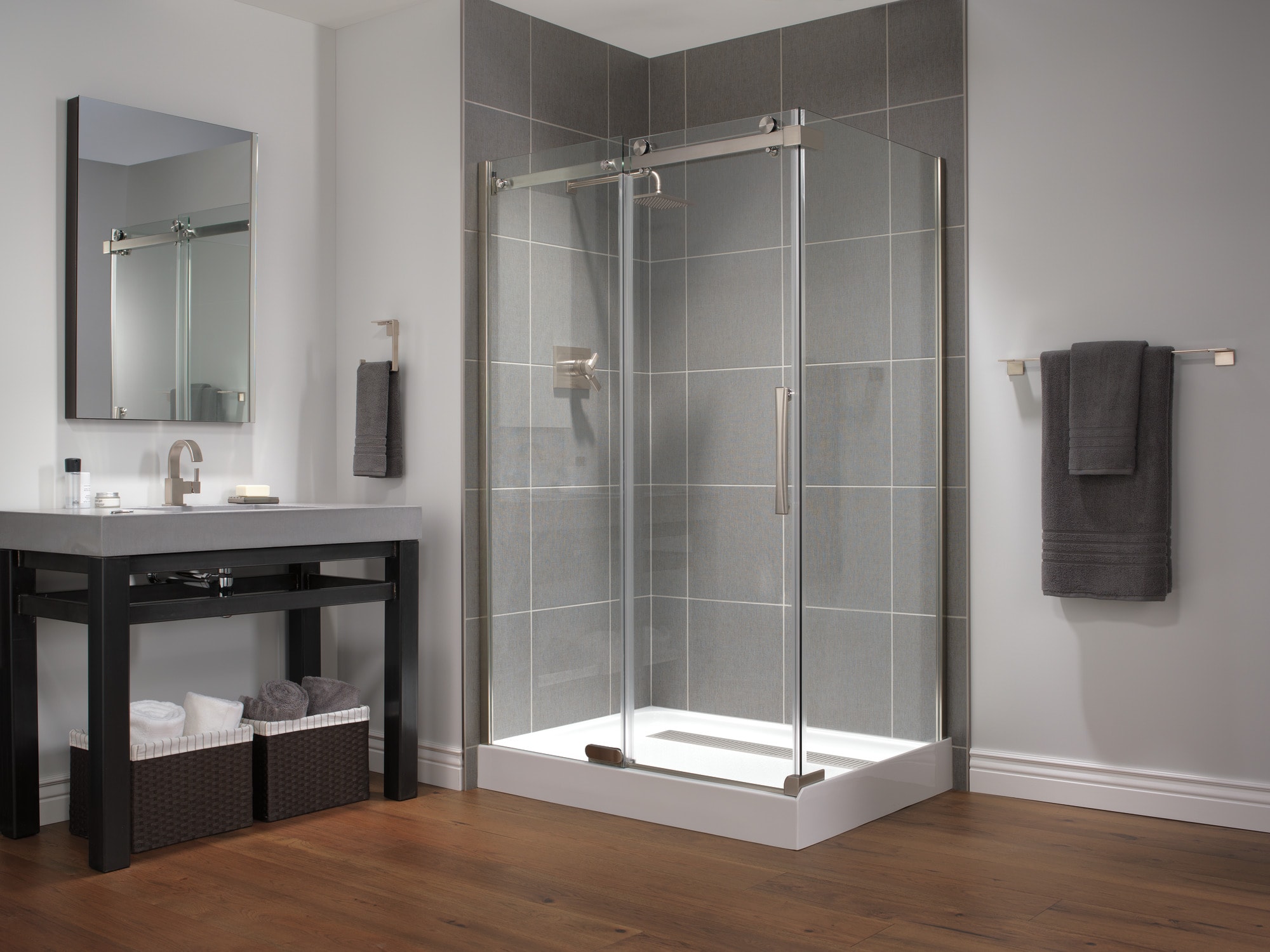 Delta T17T253-SS Tub-Shower-Faucets - View #18
