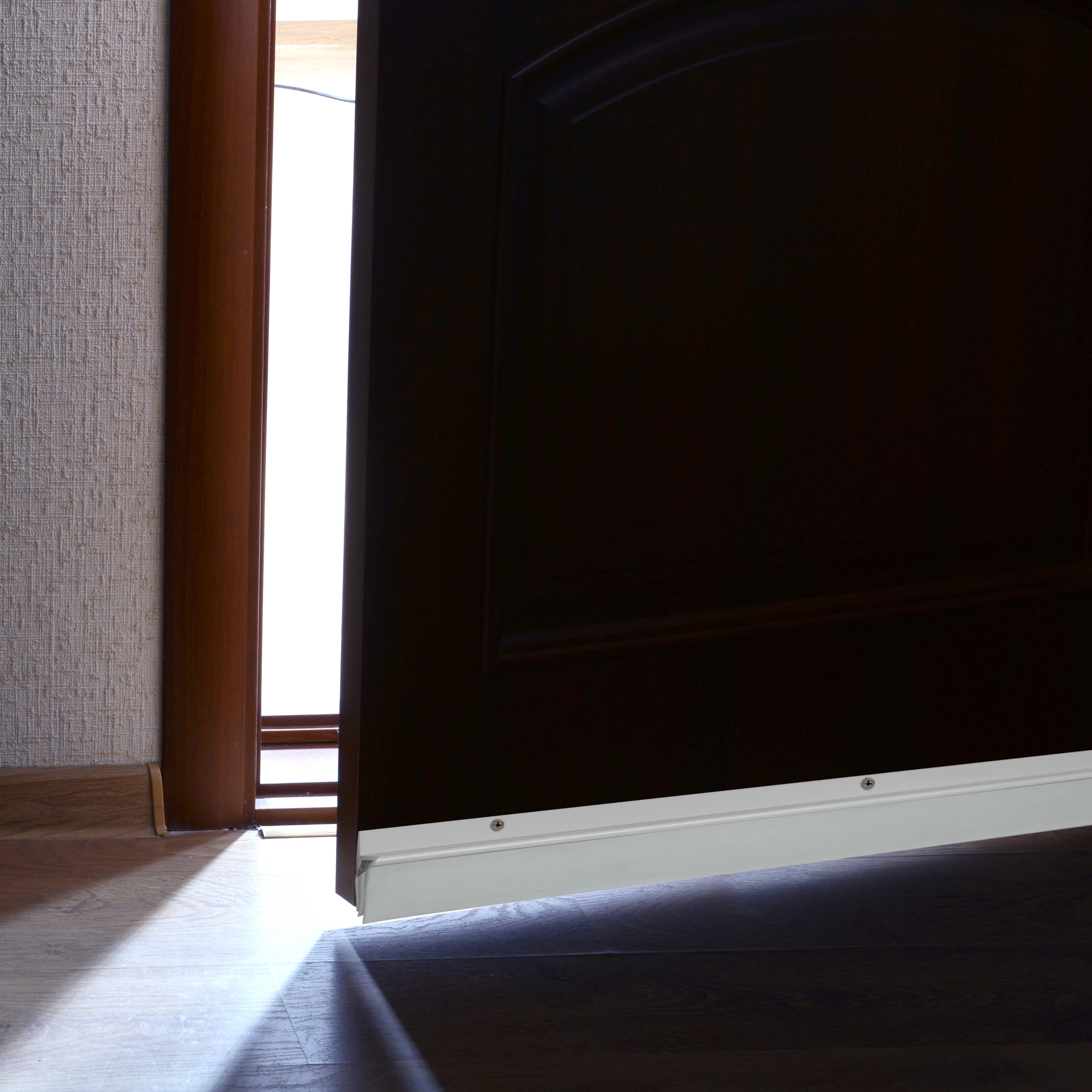 Simply Conserve TSV325L-W Door-Sweeps - View #3