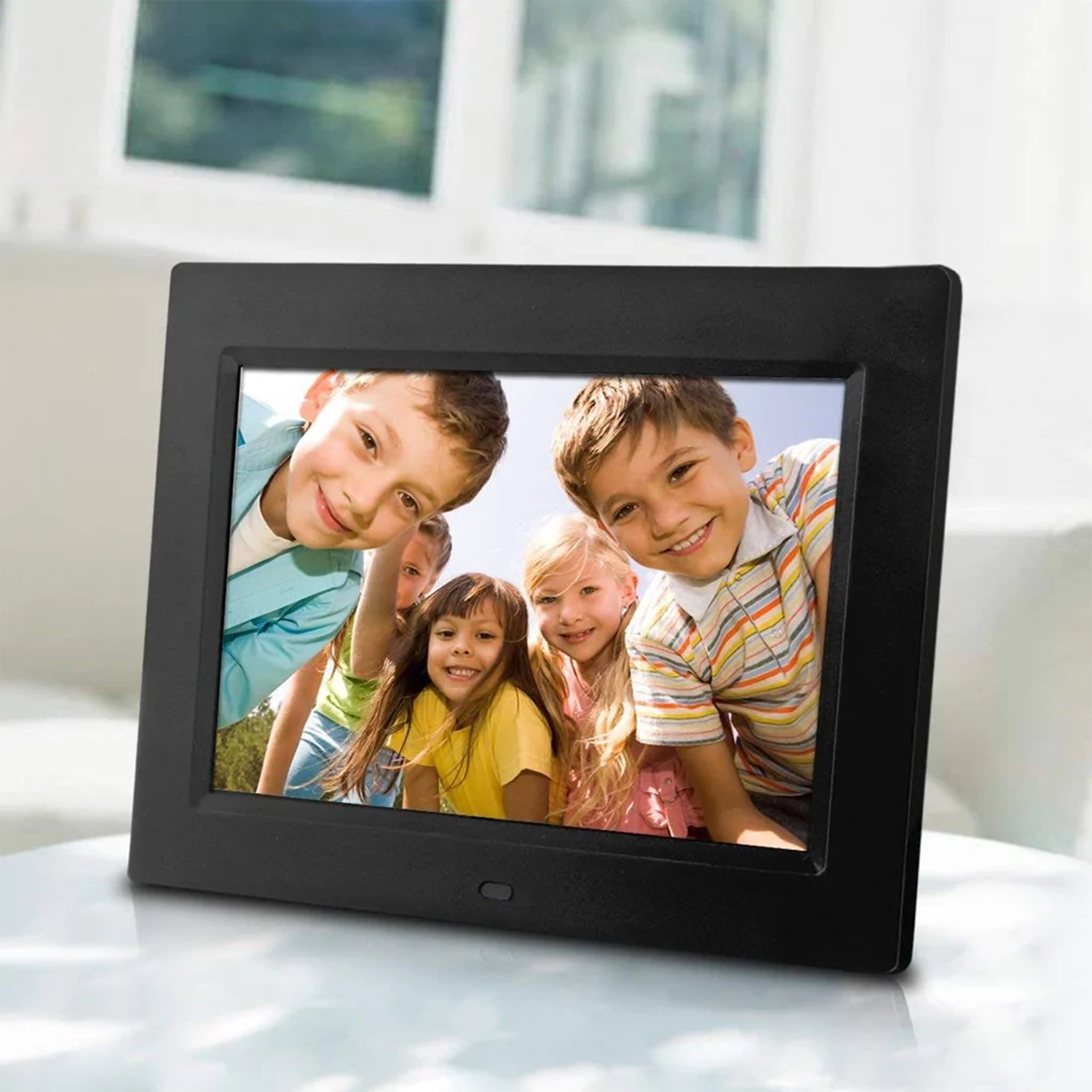 Sungale Black Plastic Digital Picture Frame in the Picture Frames ...