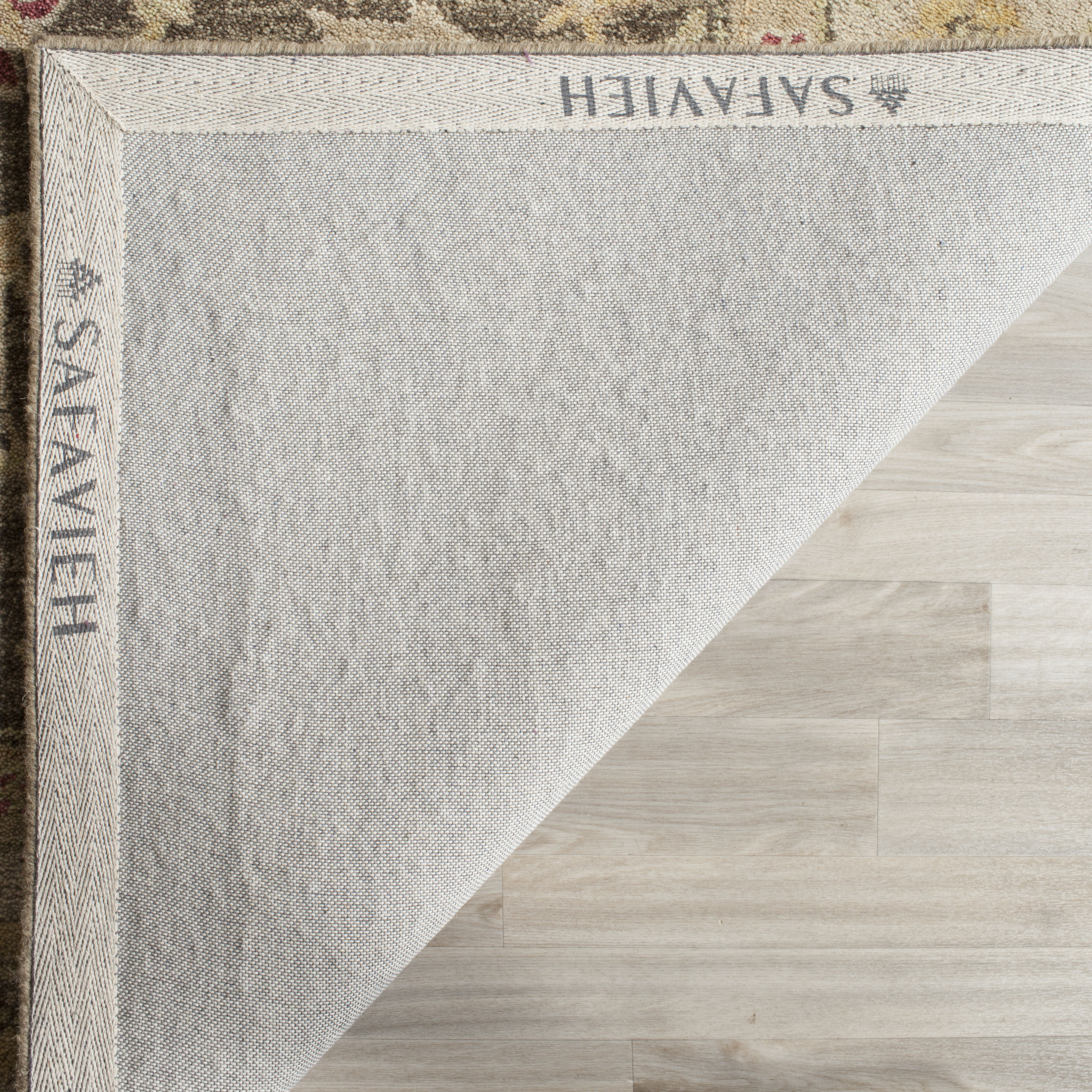 Safavieh AT853A-212 rugs - View #4