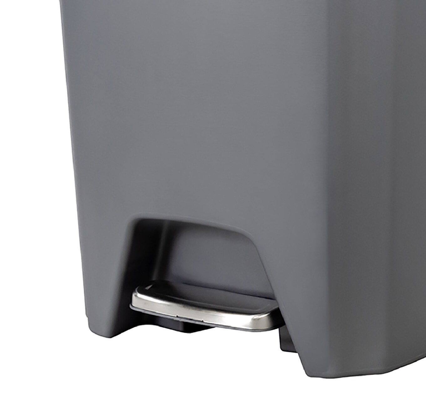 Hefty Step-On Gunmetal 13-Gallon Waste Can with Soft Close Lid