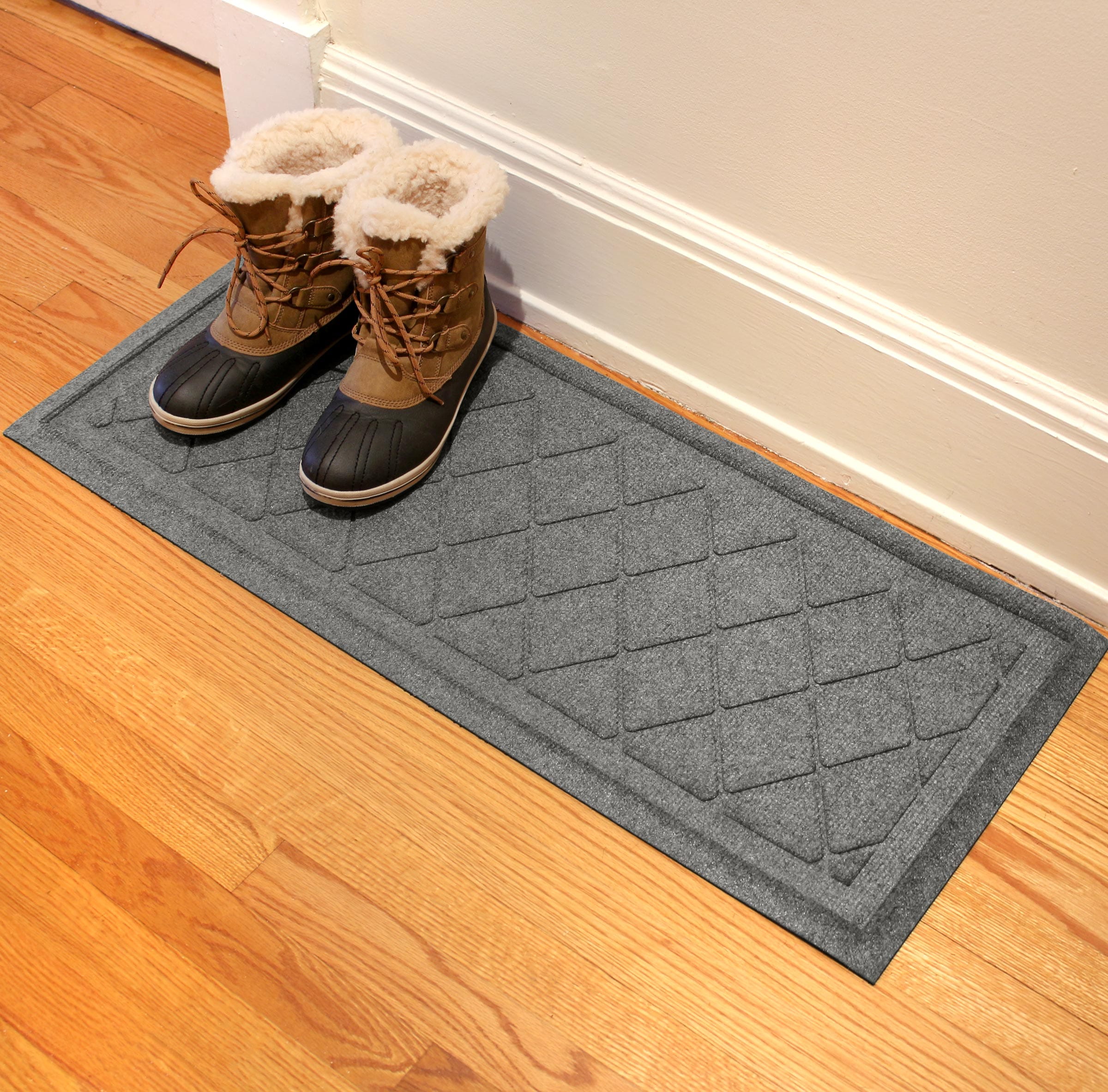 Large All-Weather Indoor/Outdoor Boot Tray - Weather-Resistant Plastic Shoe  Mat with Raised Edge for Entryways, Decks, and Patios by Stalwart (Black)