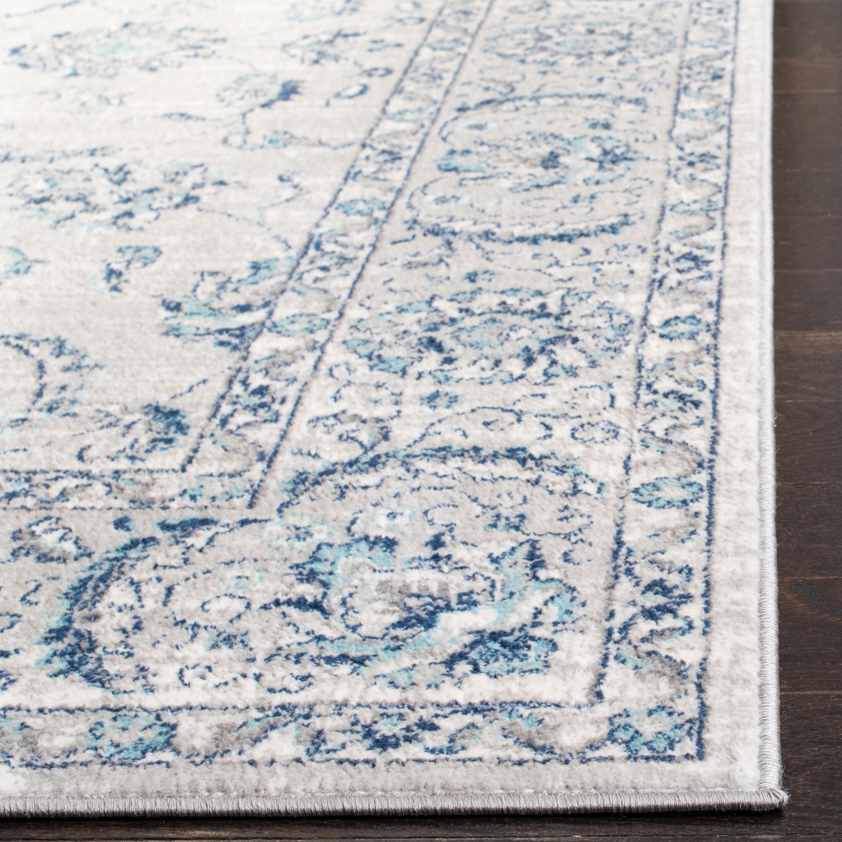 Safavieh BNT854G-3SQ rugs - View #3