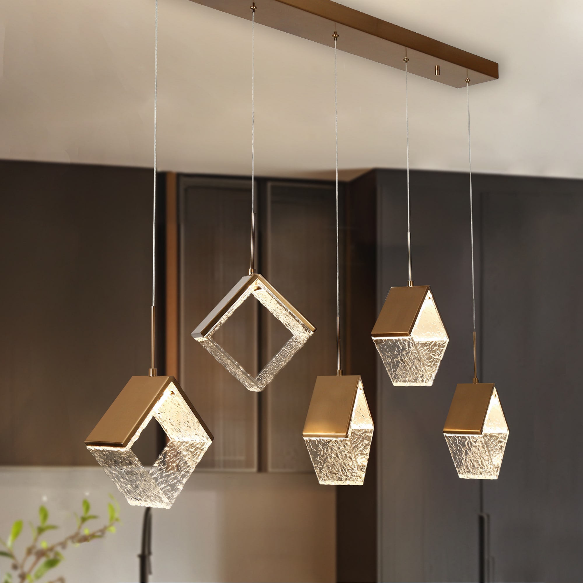 LNC HA05142H5 Cendrillon 5 -Light Polished Brass Glam Integrated LED Crystal For Use in Bedrooms, Dining Rooms, Foyers, Kitchens, Living Rooms Chandelier