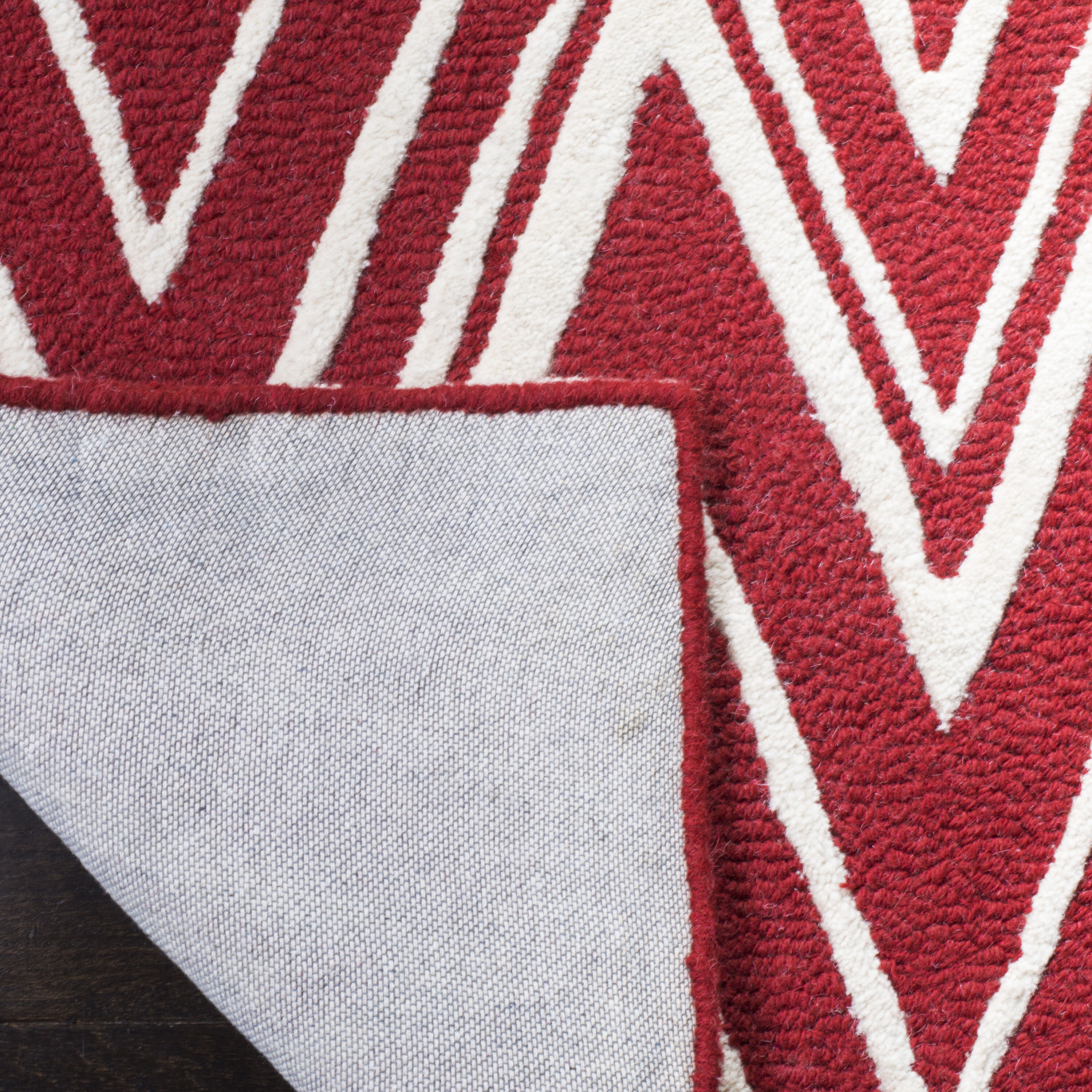 Safavieh CAM711H-28 rugs - View #3