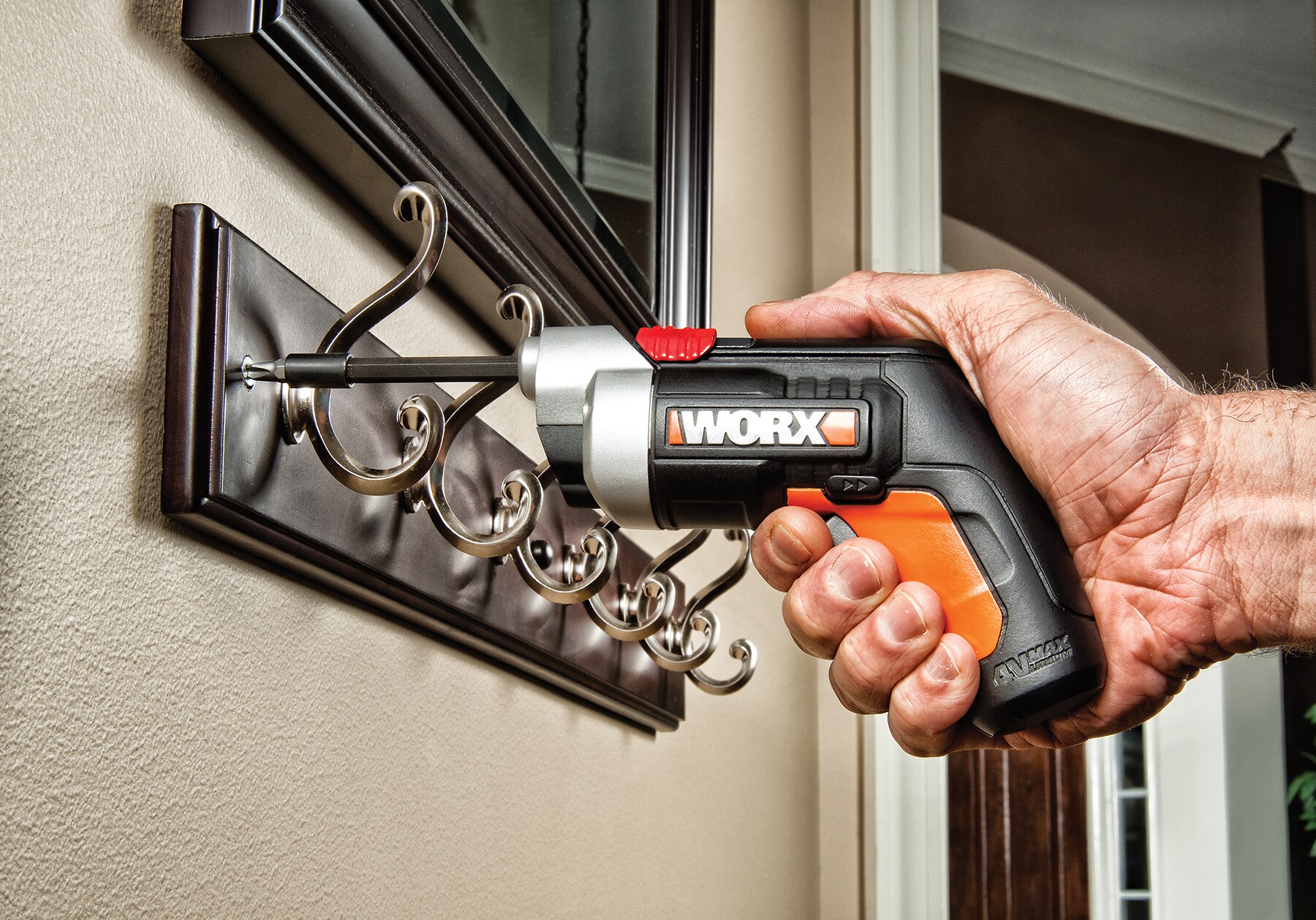 WORX 4V SD Driver w/ Screw Holder Flex Shaft & 6 Bits 