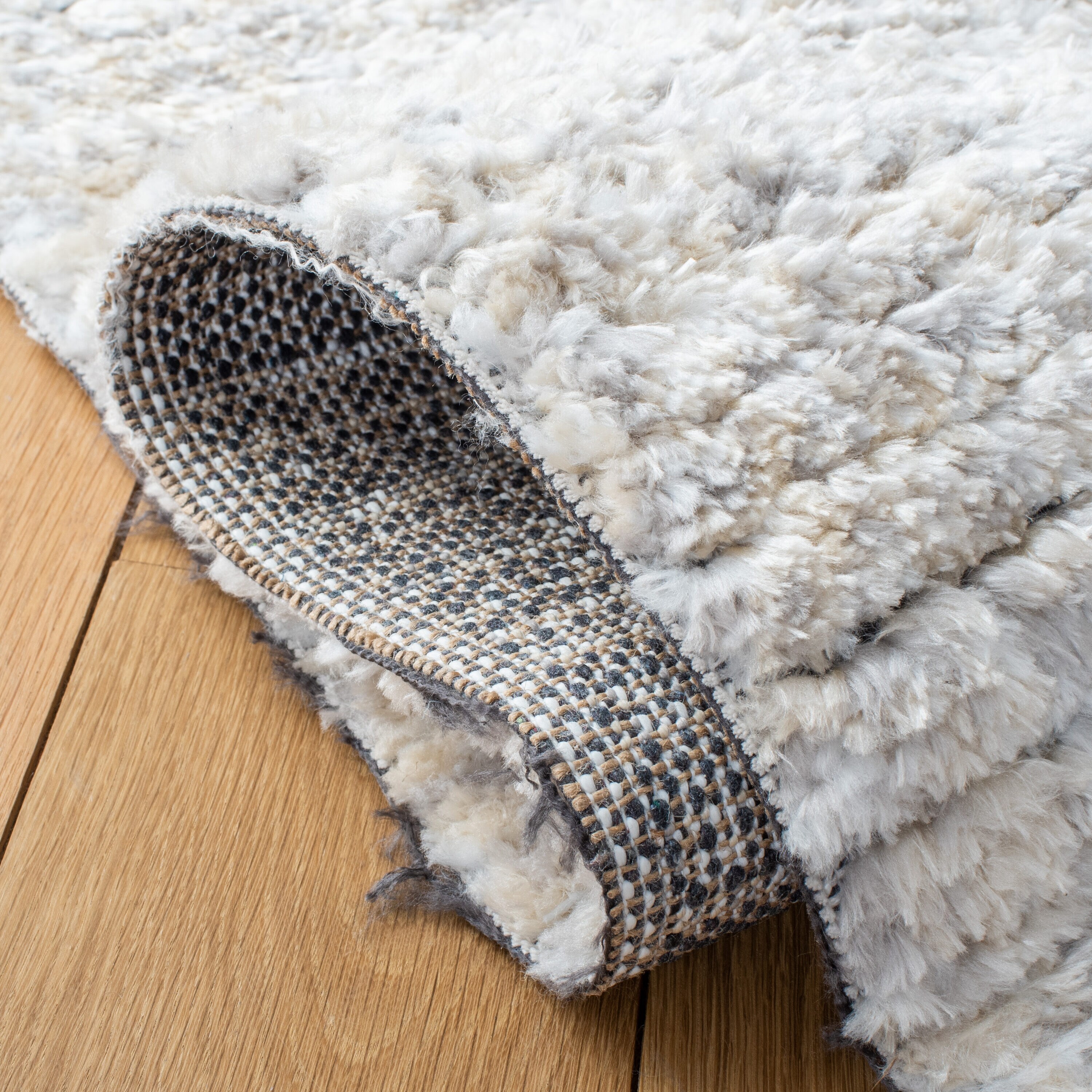 Safavieh BUR235F-7SQ rugs - View #5