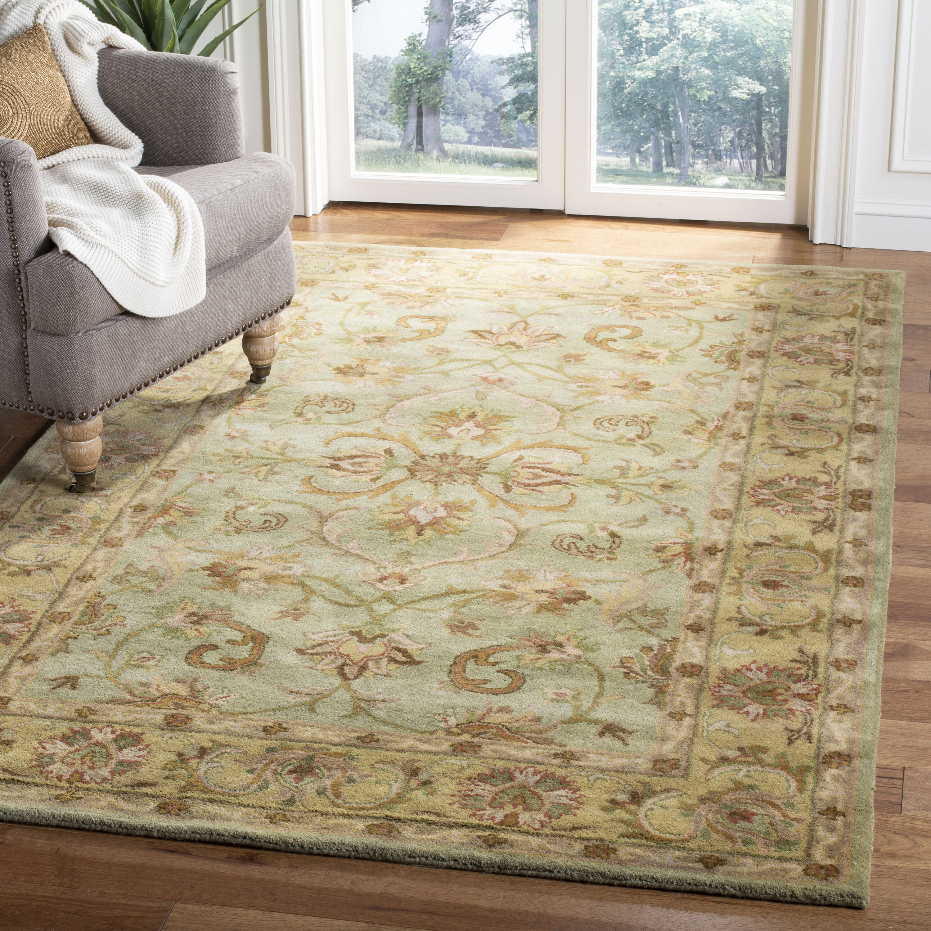  Heritage 811 Green/Gold Traditional 4ft x 6ft Small Rectangle Rug