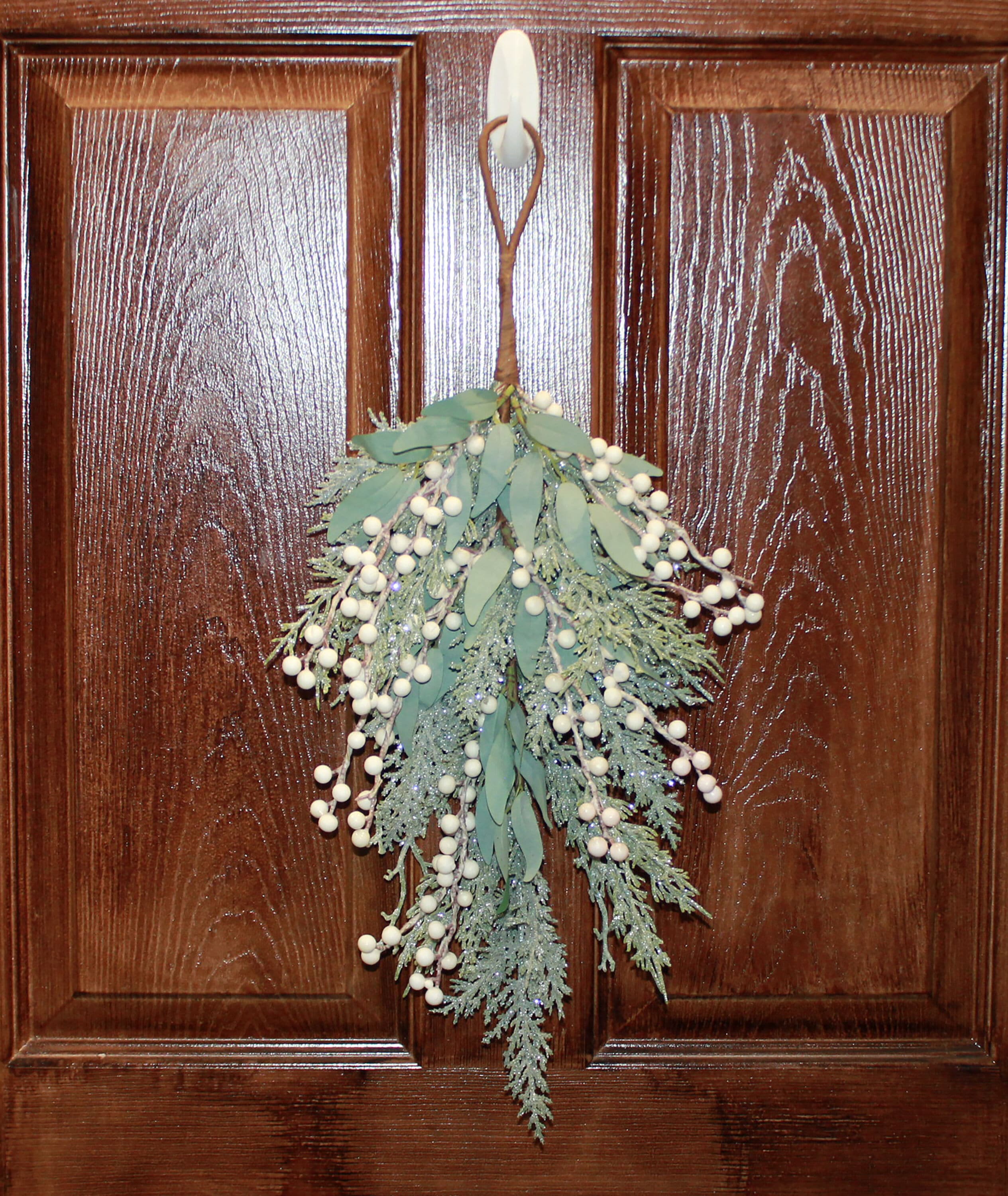 Worth Imports 9999 Artificial-Christmas-Wreaths - View #3