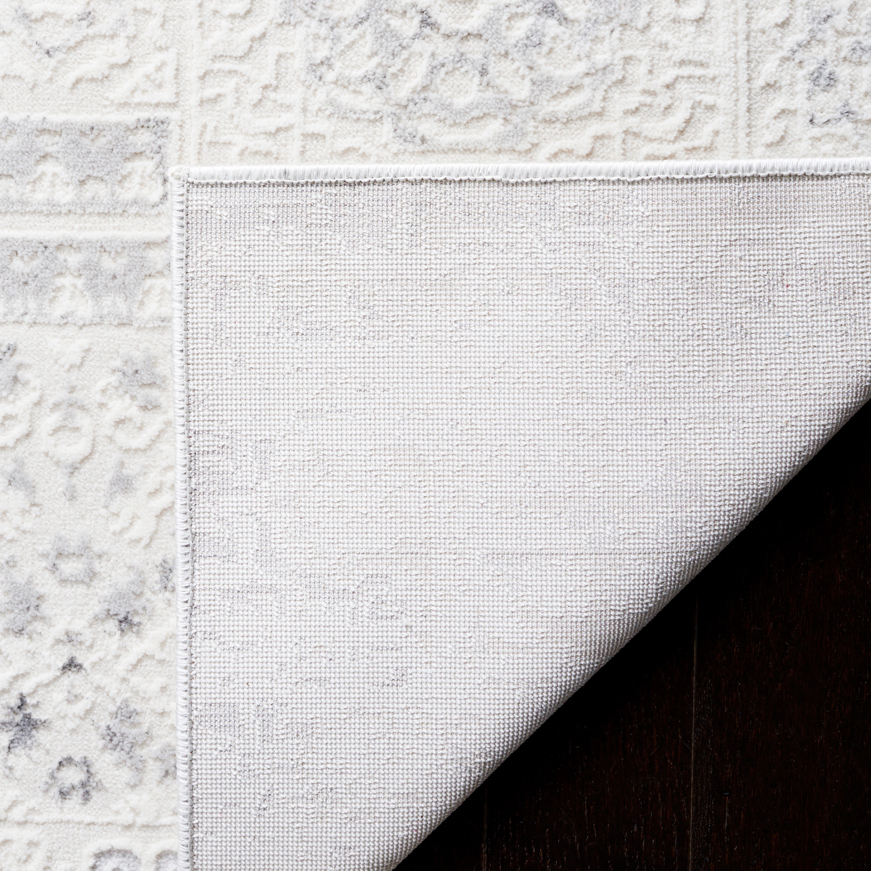 Safavieh HAN107A-7SQ rugs - View #3