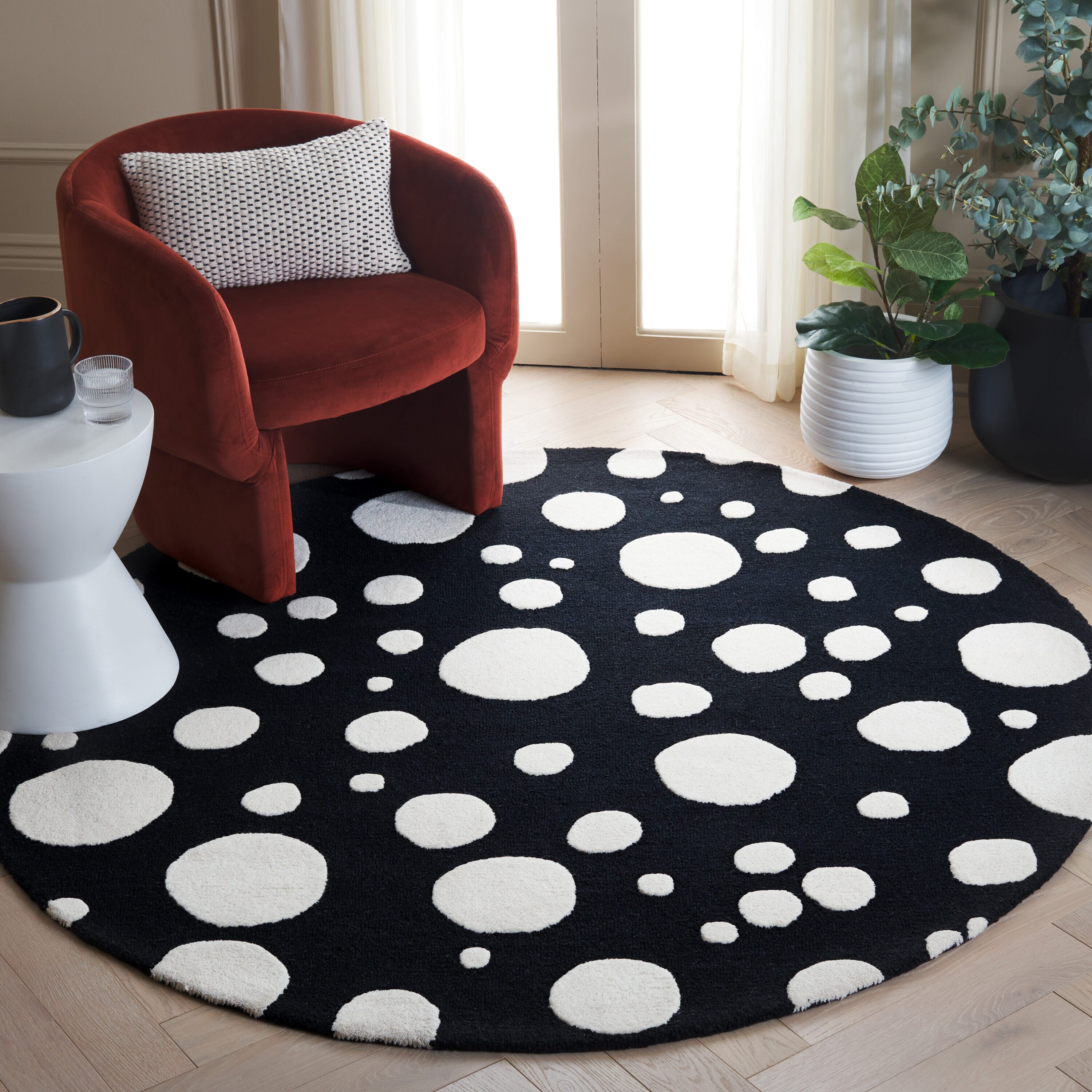  Cambridge 147 Black/Ivory Contemporary 6ft x 6ft Round Rug
