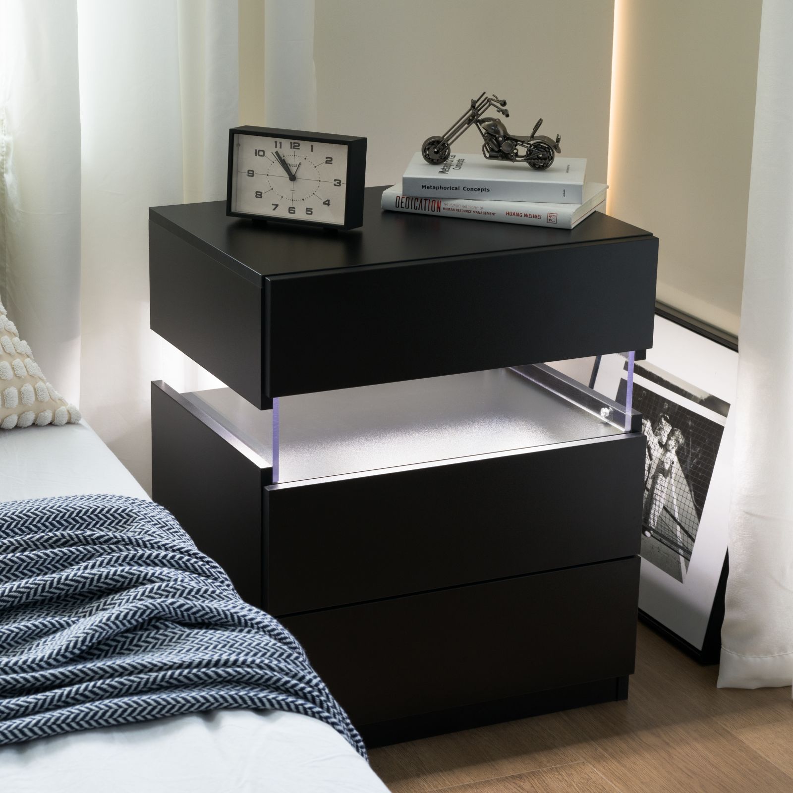 Clihome CL-JH052-014BK-N nightstands - View #3