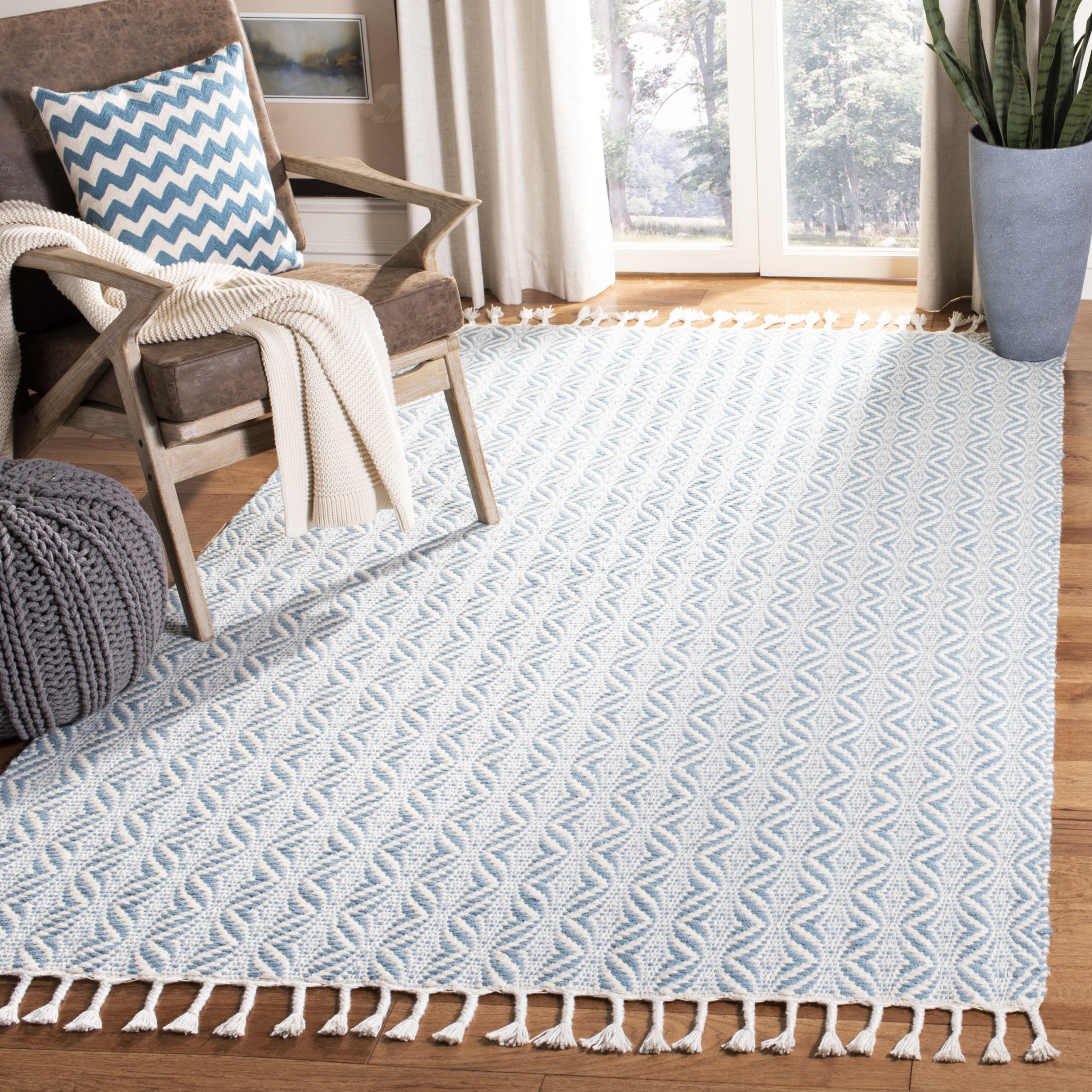 Safavieh NAT153M-3 Natura Royale 3 x 5 (ft) Loomed Synthetic Ivory/Light Blue Rectangular Indoor Abstract Coastal Throw rug