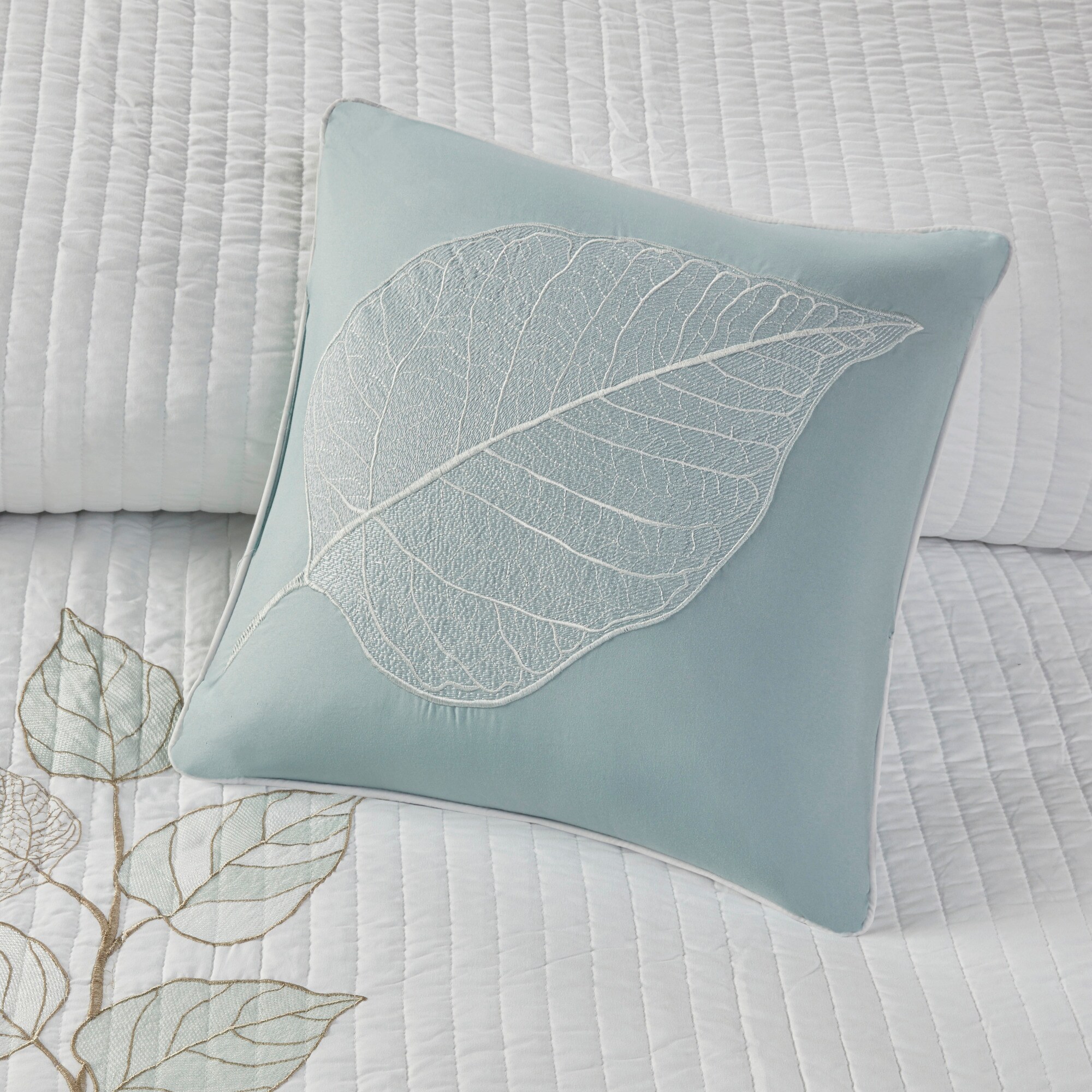 LUXEYARD DS-J-97615-B035 bedding - View #6