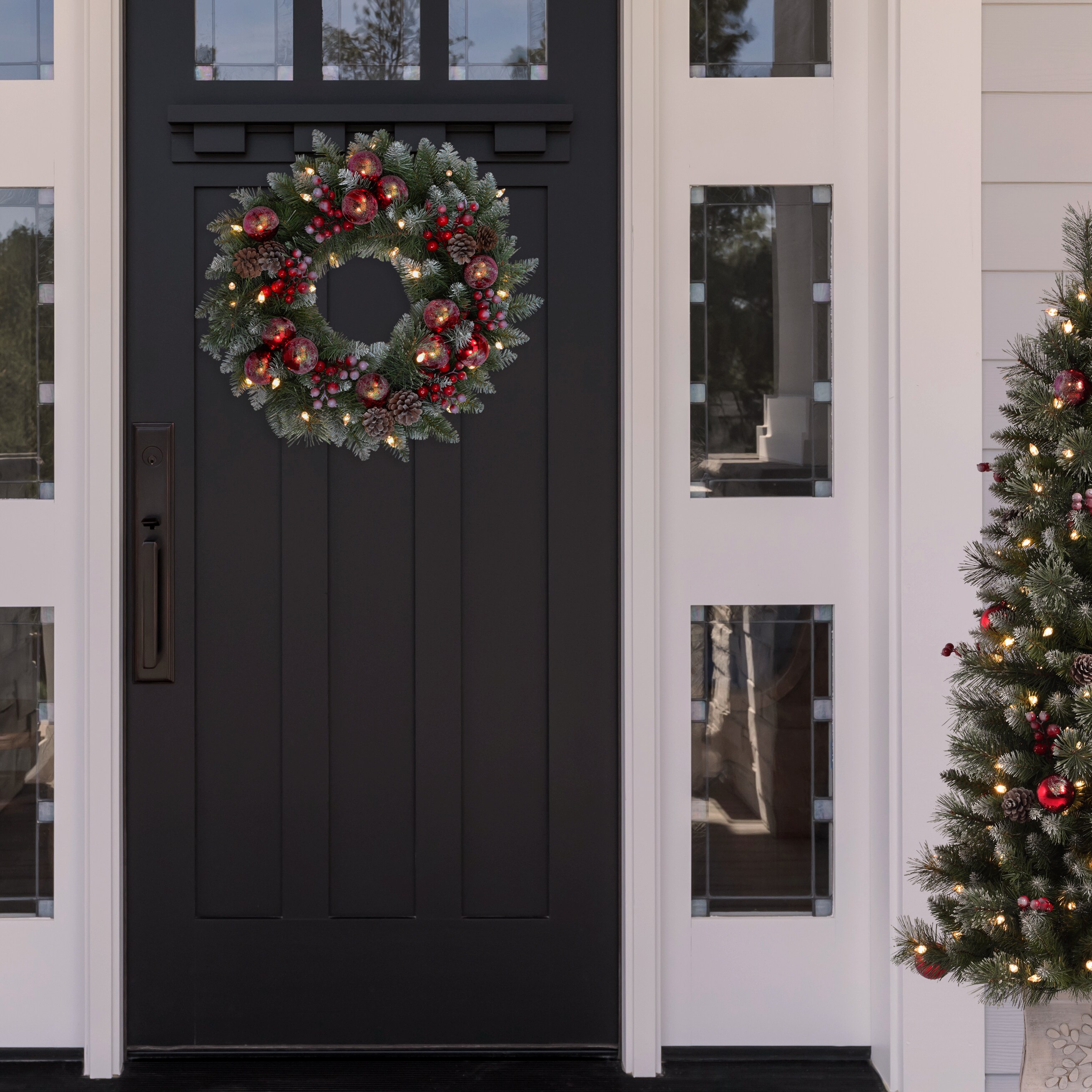 Haute Decor DCWR2406 Artificial-Christmas-Wreaths - View #4