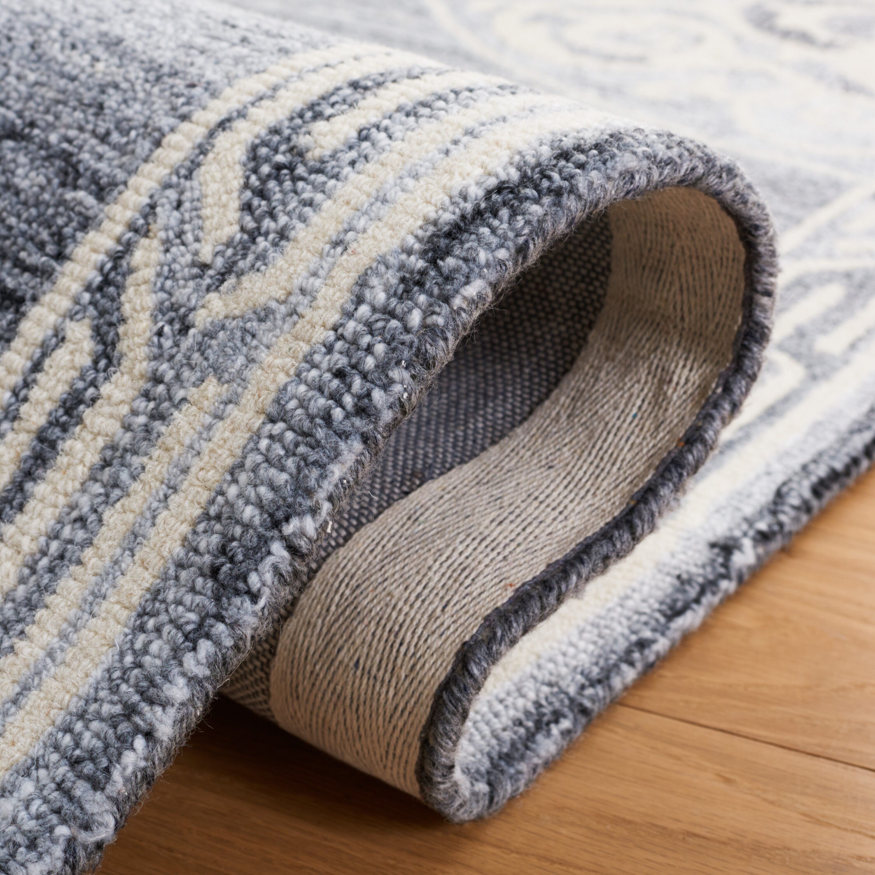 Safavieh MET983F-4 rugs - View #6