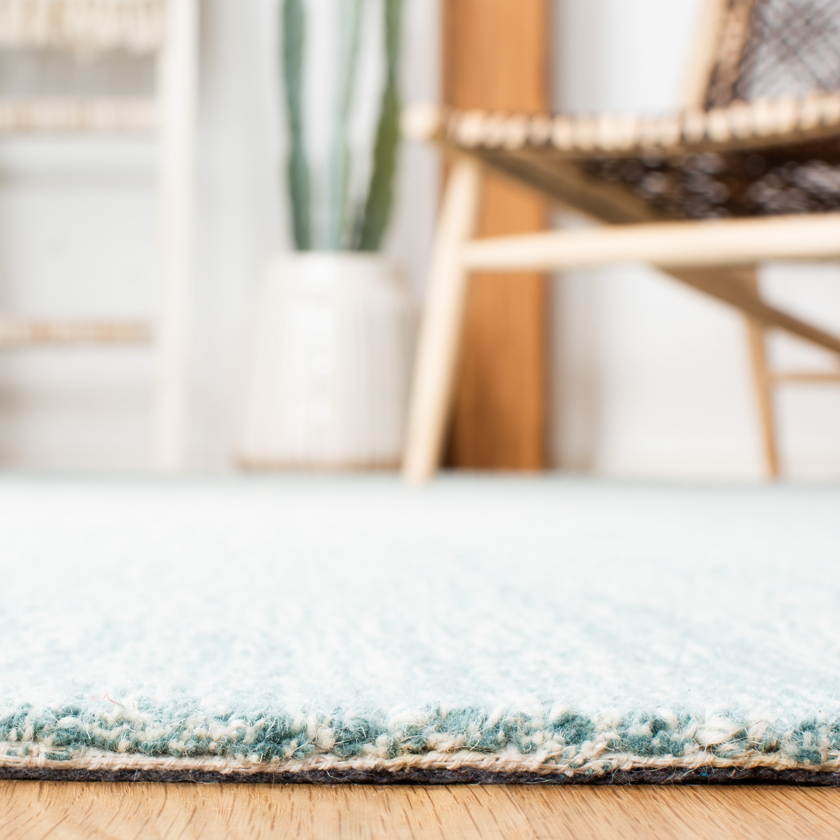 Safavieh MLP676J-4 rugs - View #6
