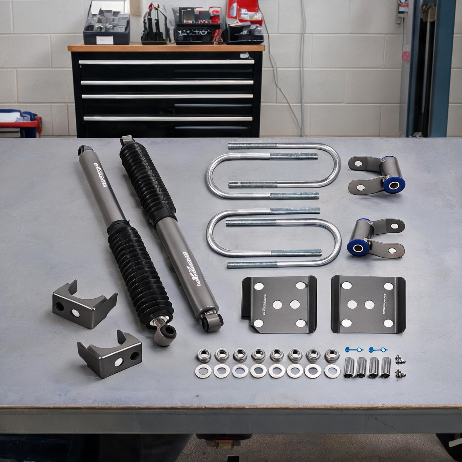 SunJet 5ZPVXTH3AU9K Ford F-150 2015-2020 5 Rear Axle Flip Kit with Shocks Powder Coated Steel