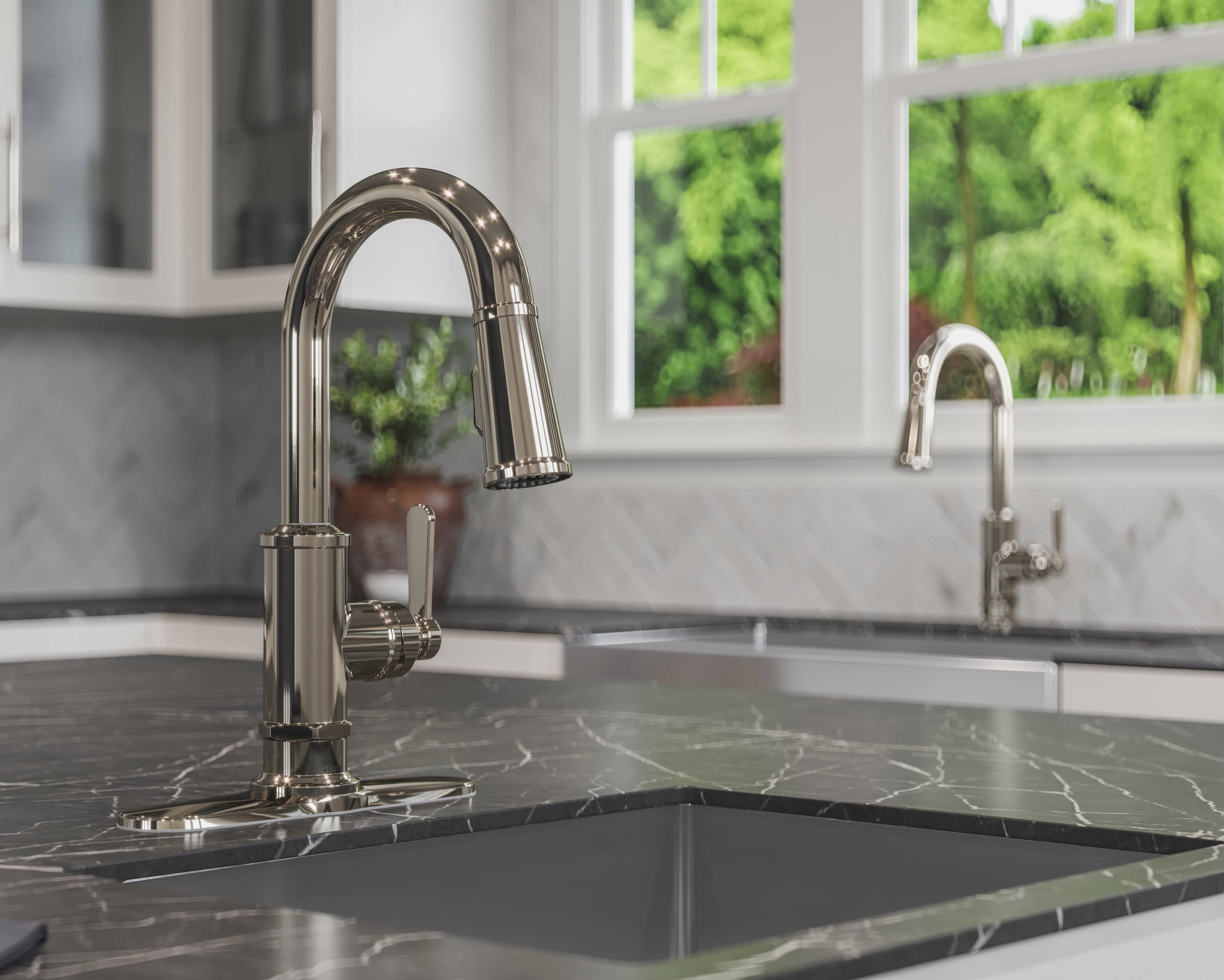 Polished Nickel Single Handle Pull Down Kitchen Faucet with Spray