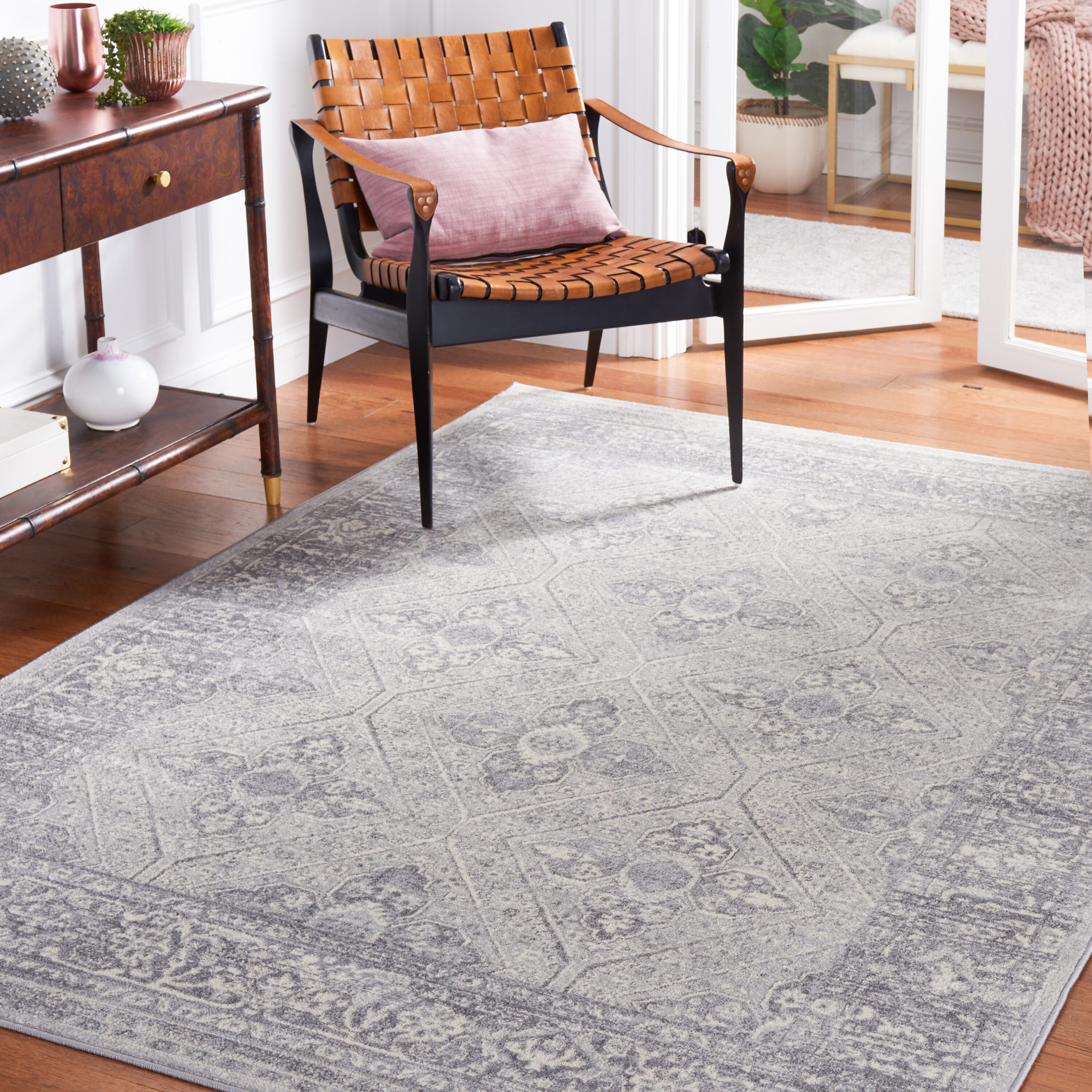 Brentwood 800F Grey Ivory 4ft x 6ft Small Rectangle Rug