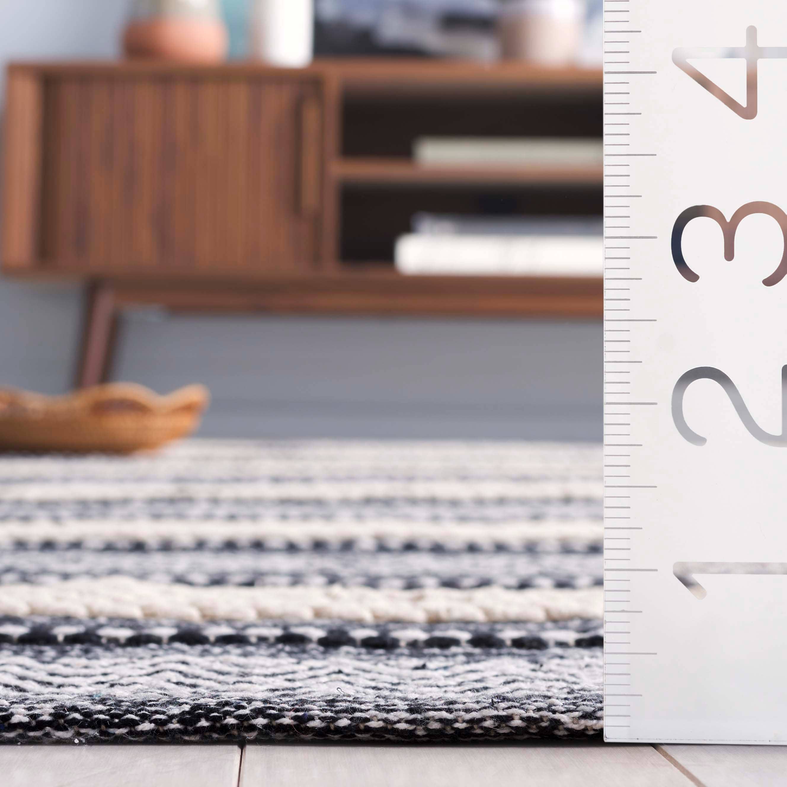 Safavieh MTK976Z-28 rugs - View #5