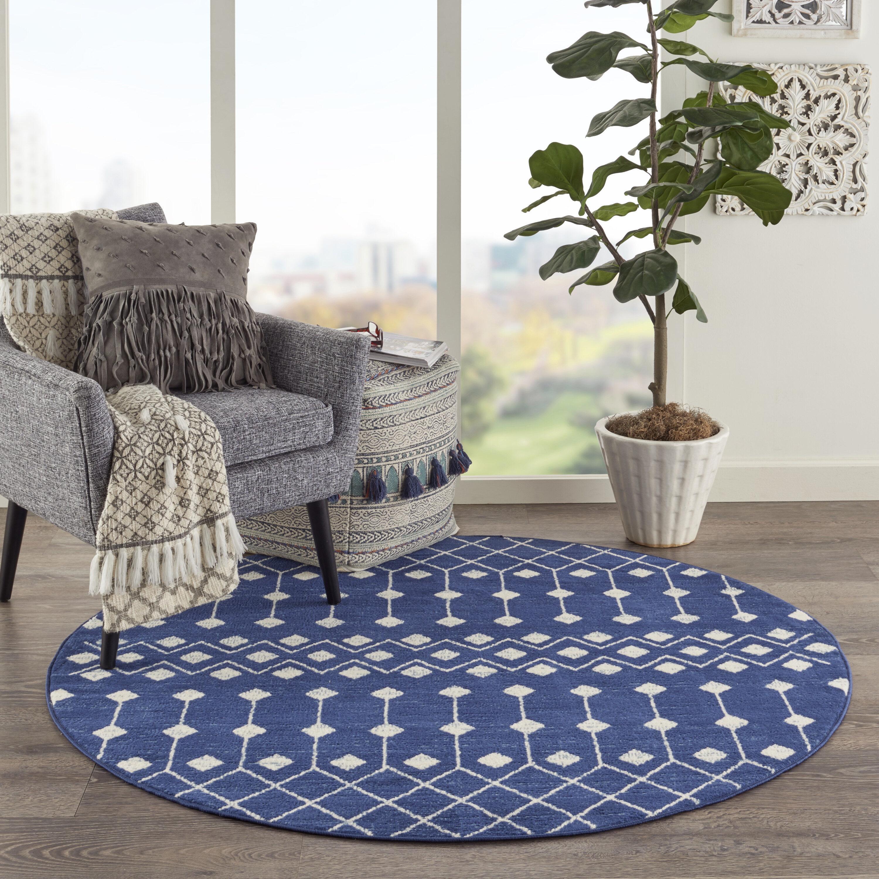 Nourison 99446753359 Grafix 5 x 5 (ft) Loomed Polypropylene Navy Round Indoor Abstract Area rug