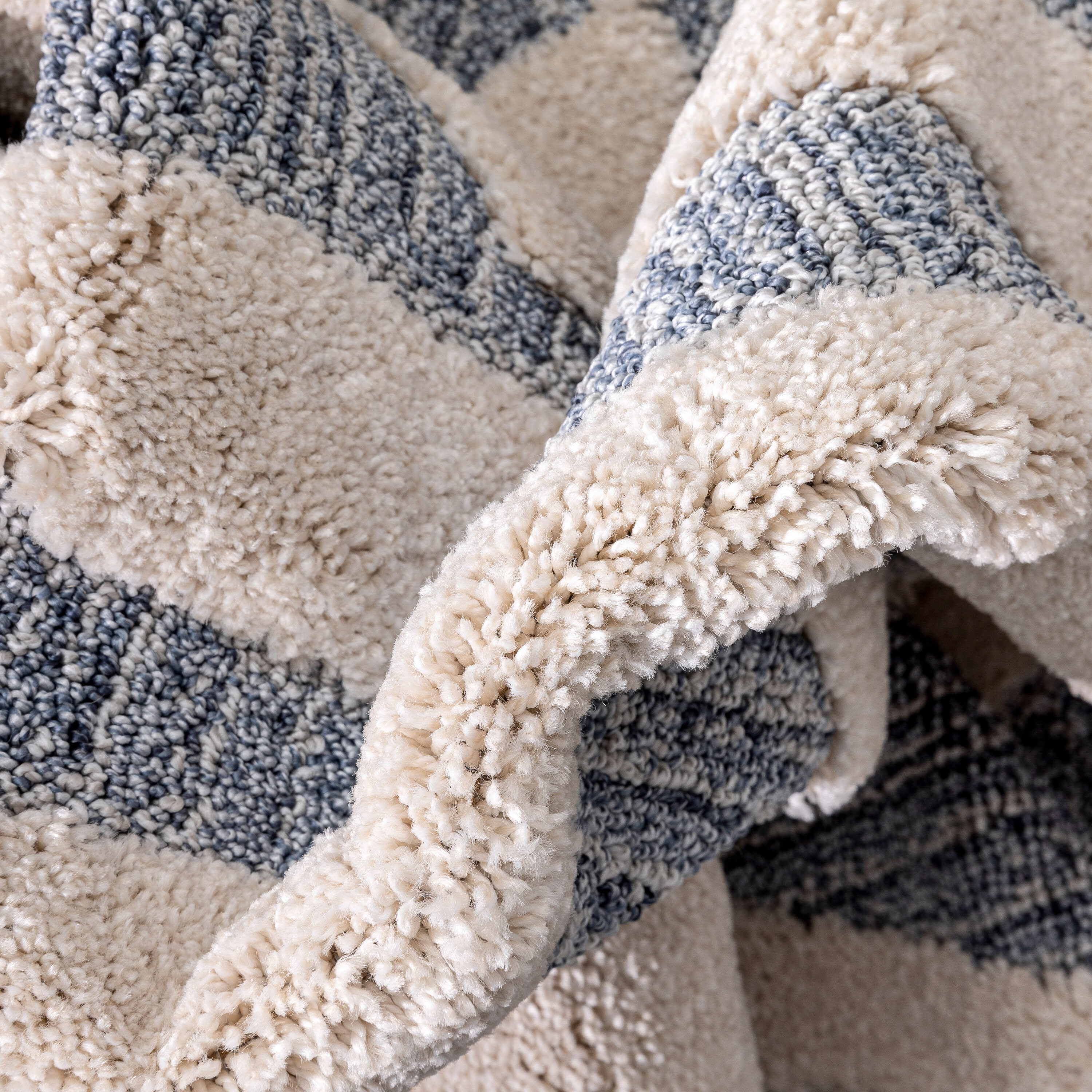 Modern Harlow Moroccan Diamond Light Blue 8' x 10' Area Rug