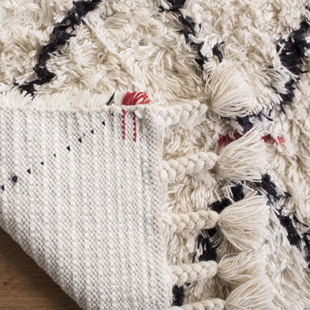 Ivory Hand-Tufted Wool Shag Rug, 4' x 6'
