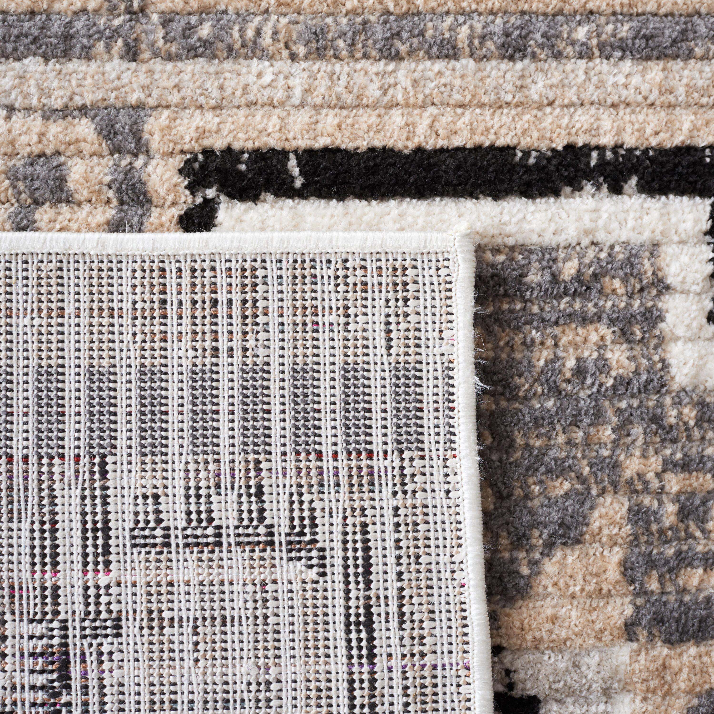 Safavieh MRK206A-28 rugs - View #4
