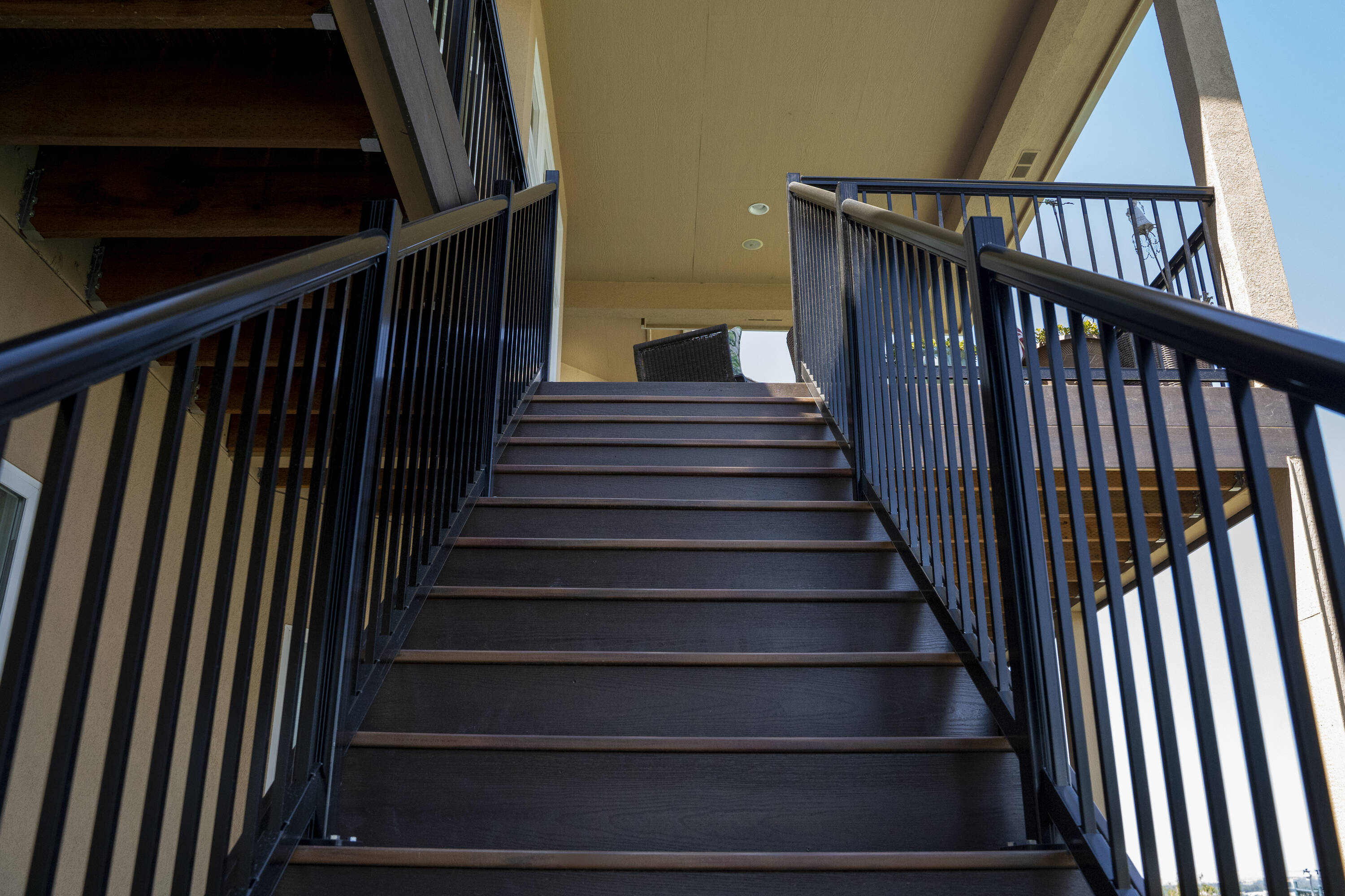 Armadillo 94912 Deck-Stair-Risers - View #2