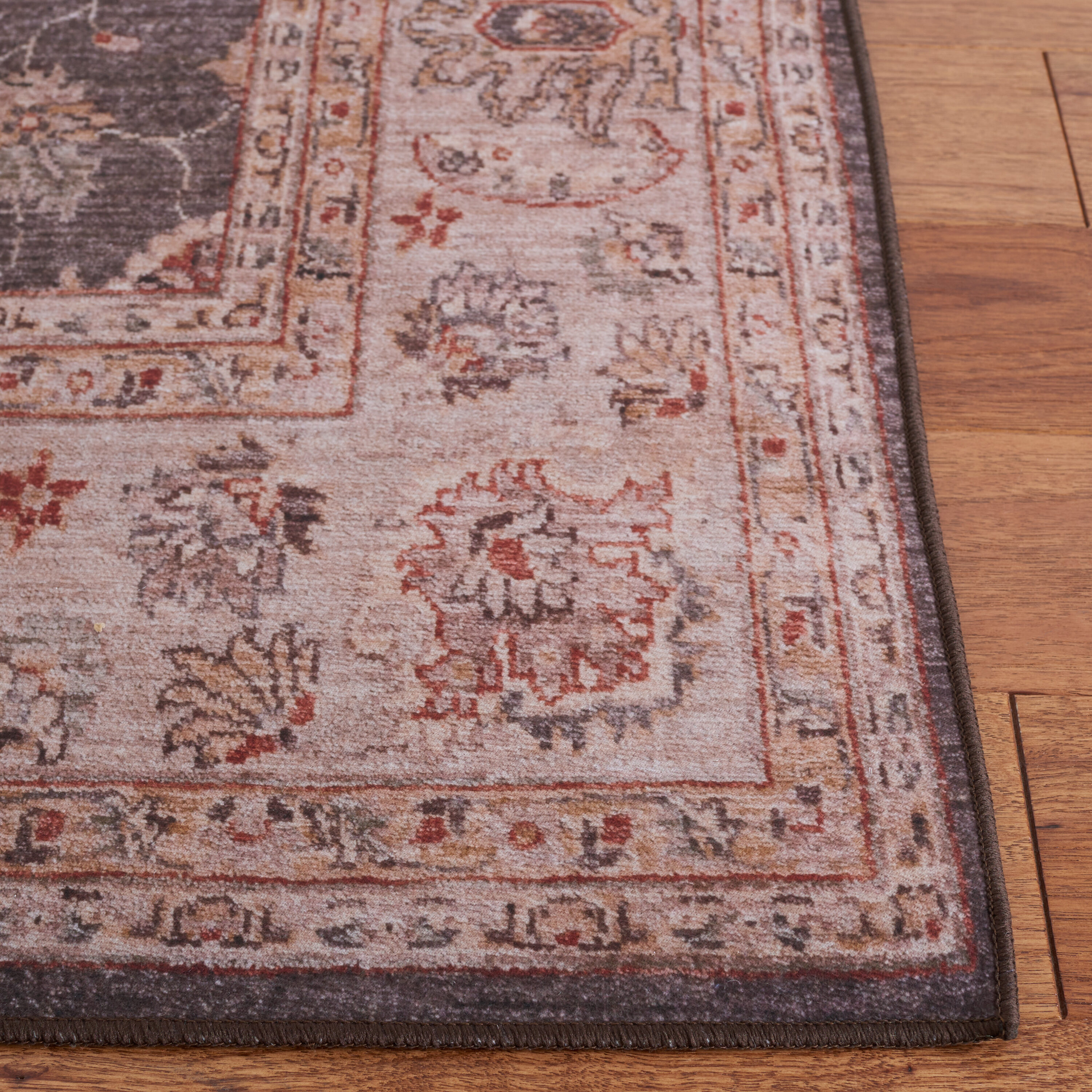 Grayson 4' x 6' Gray Synthetic Easy-Care Non-Slip Area Rug