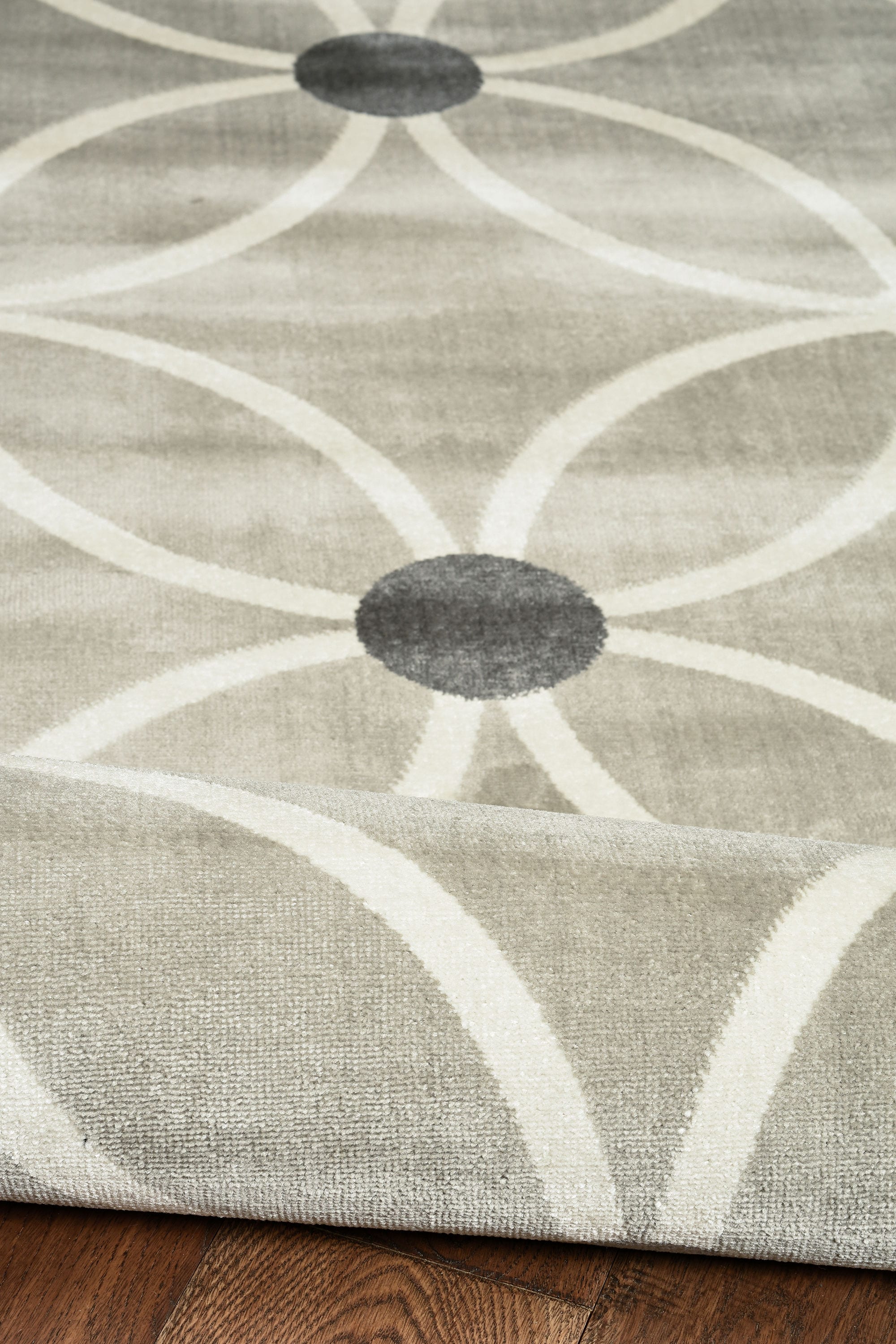 Linon RUGVT8558 rugs - View #3