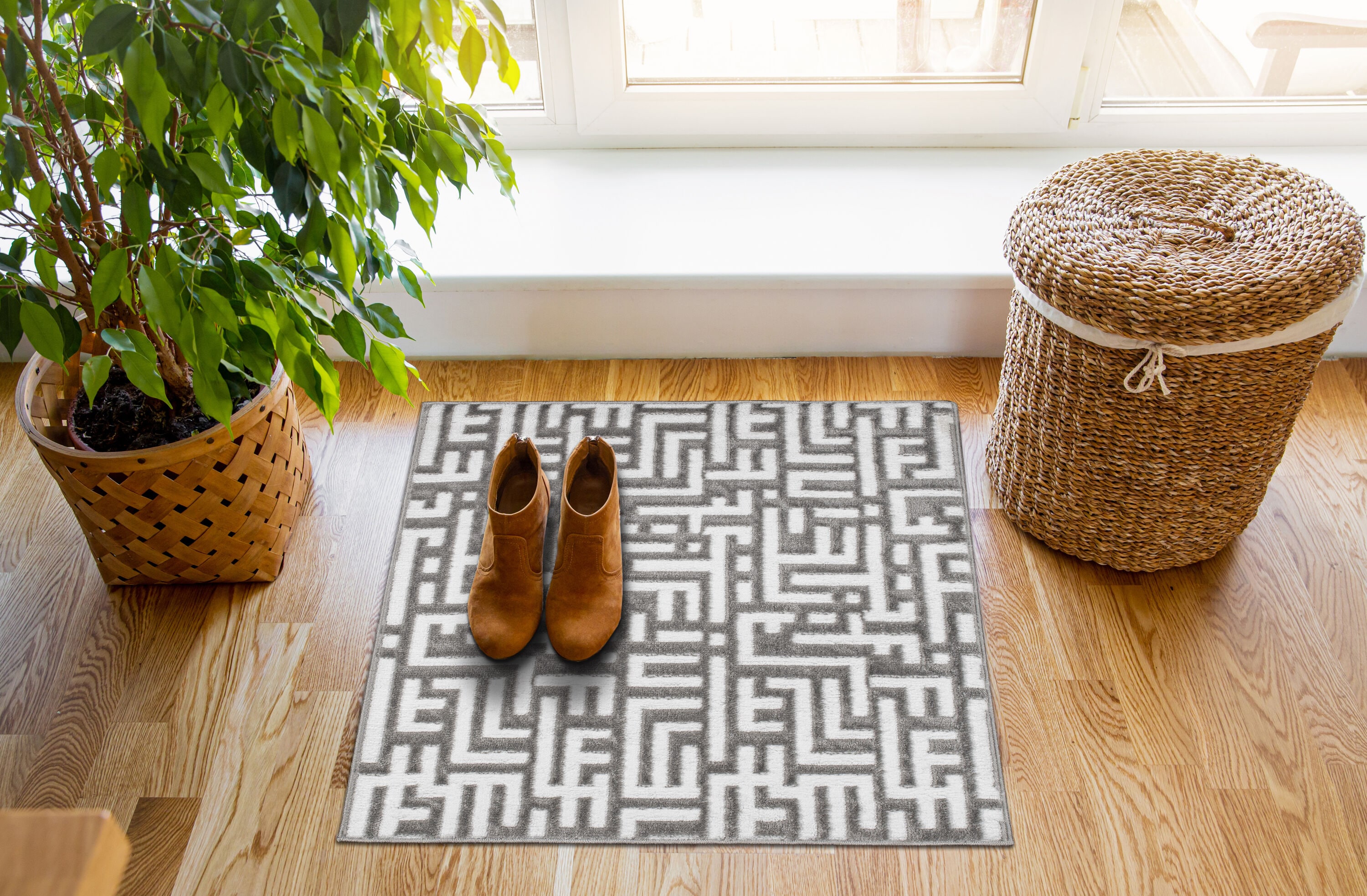 The Sofia Rugs D-MAT-66B-GR Mats-Cat - View #4