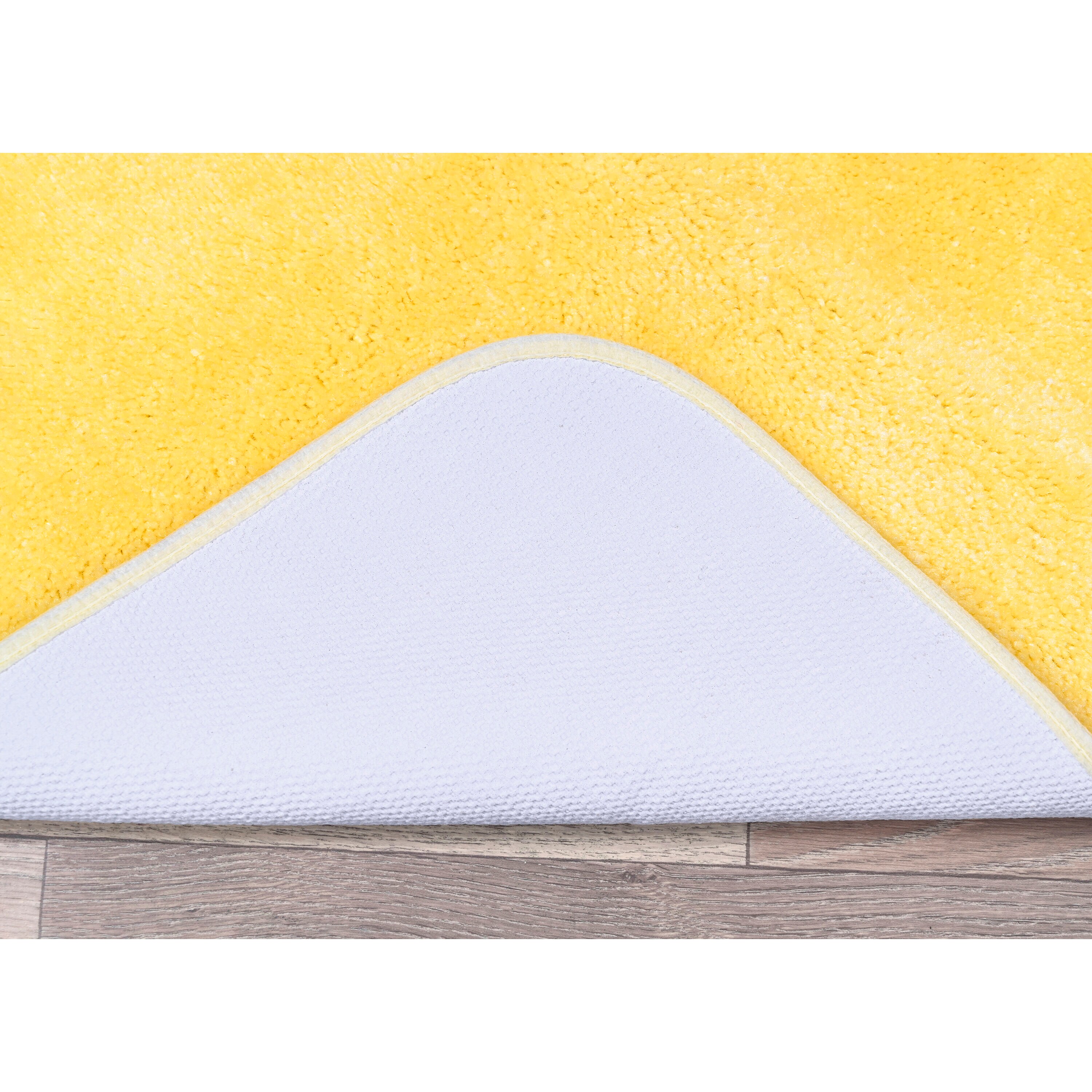 Garland Jazz 40-in x 24-in Rubber Ducky Yellow Nylon Bath Rug in