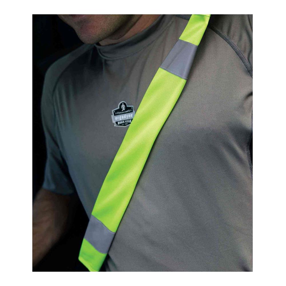 Hi Vis Traffic Safety Sash (Medium, Black) : : Tools & Home  Improvement