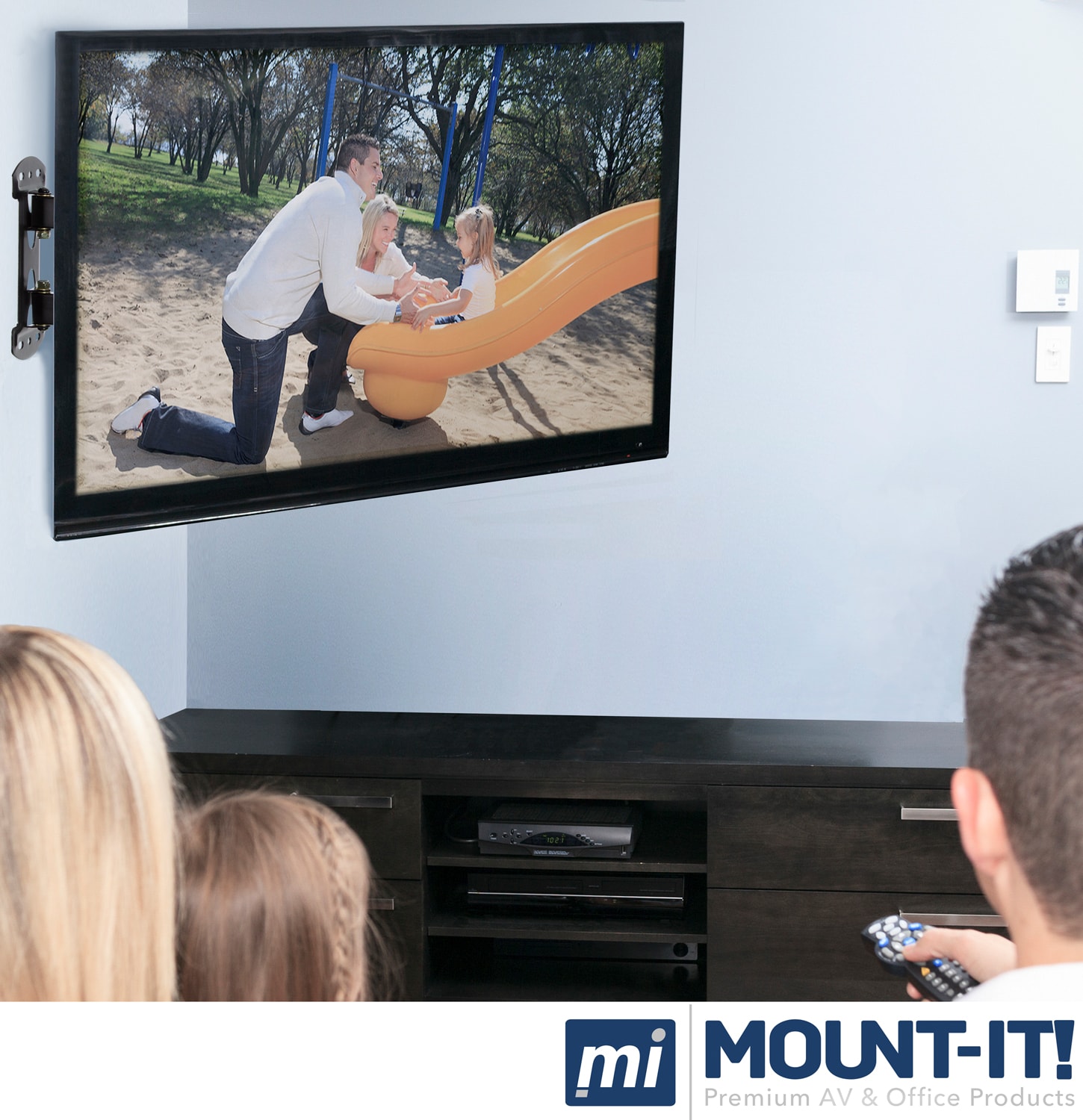 CornerFlex Full-Motion Dual Arm TV Wall Mount Bracket, 32"-55", 66 lbs Capacity