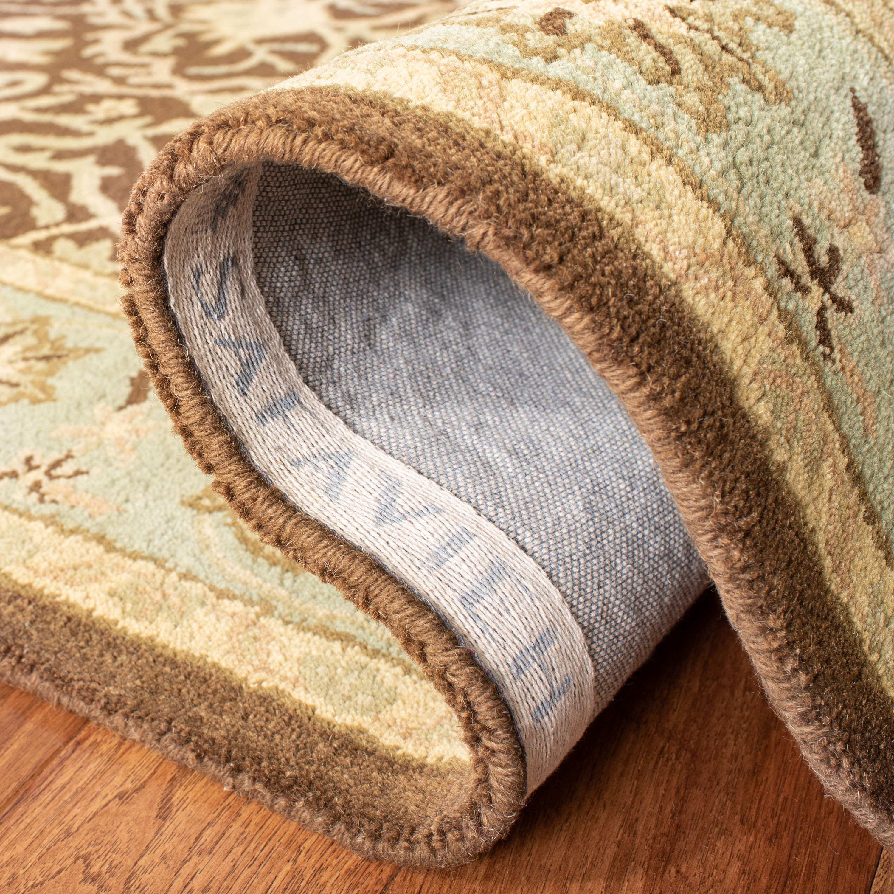 Safavieh AT14F-210 rugs - View #5
