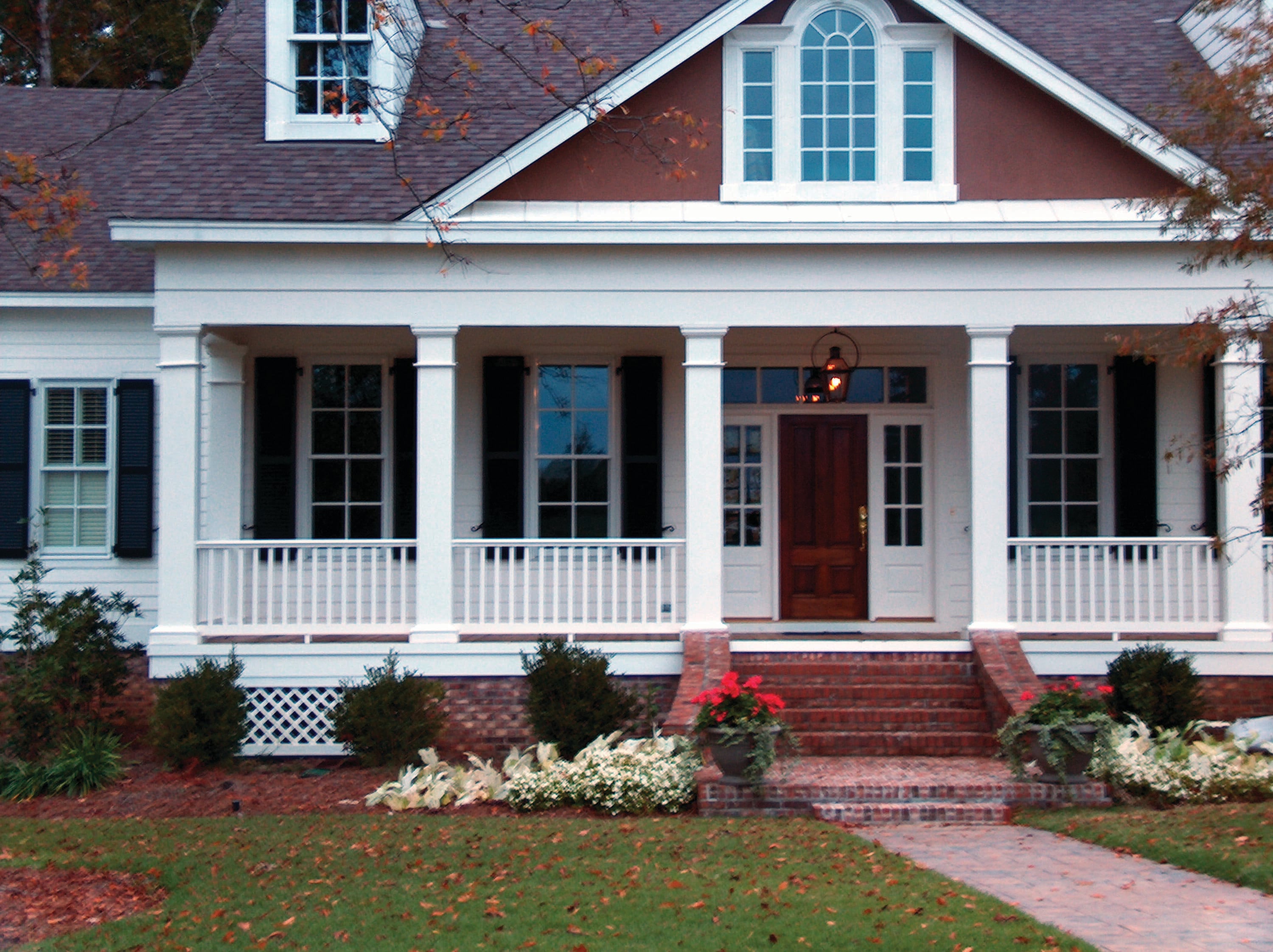 HB&G 644461 columns - View #2