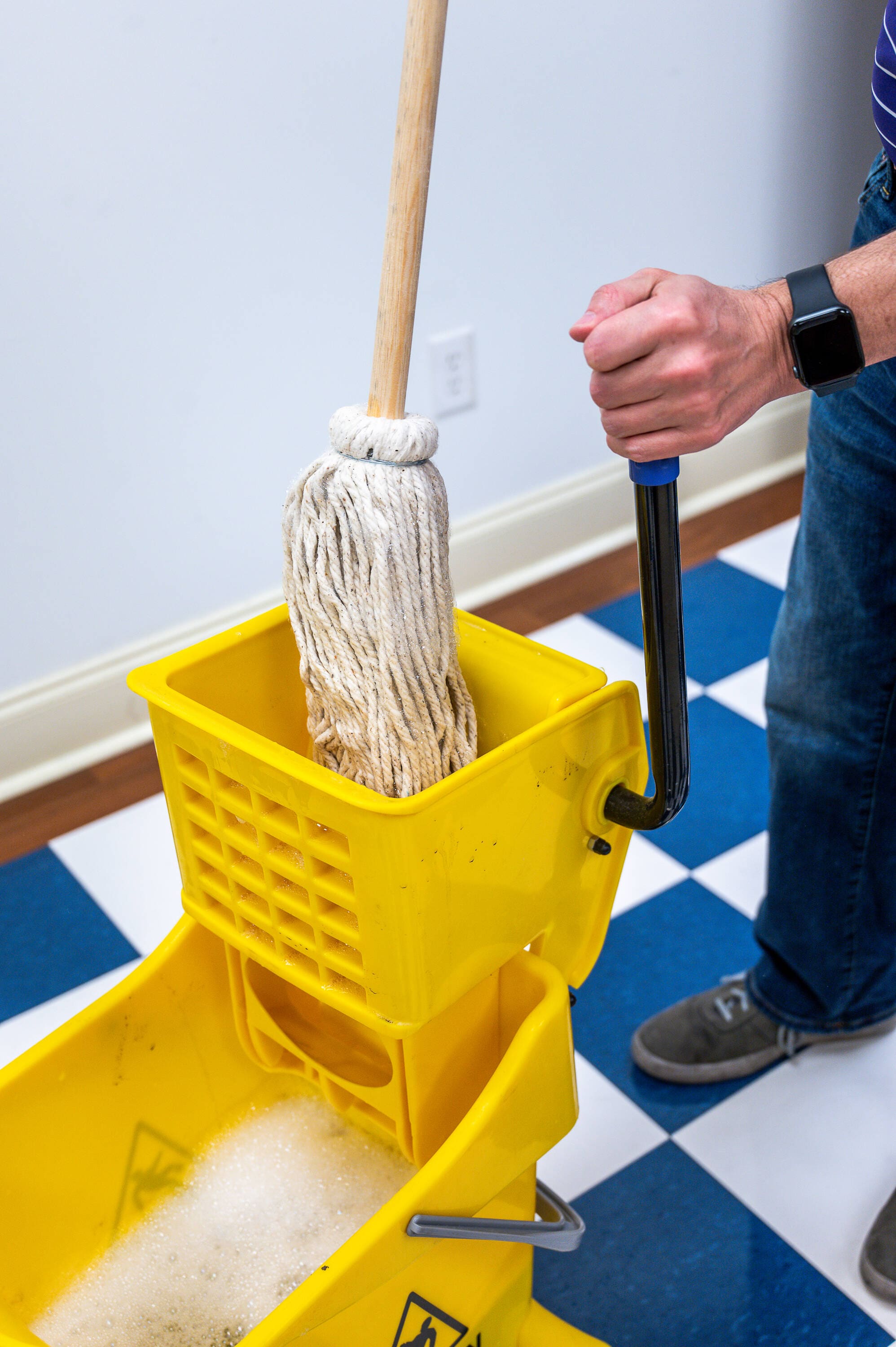 Boardwalk Deck mop Cotton Non-wringing String Wet Mop in the Wet Mops  department at