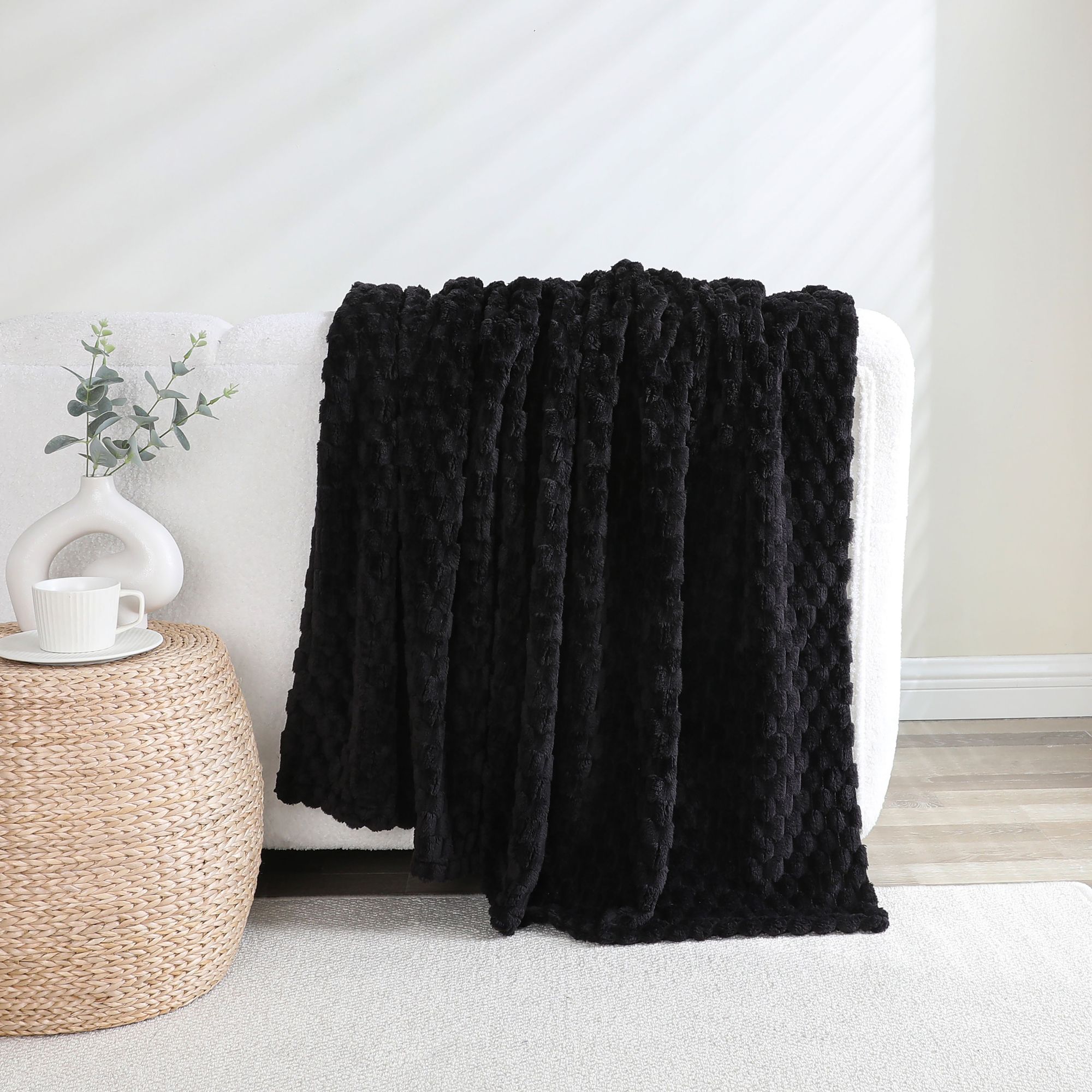 KATE AURORA Leylani Ultra Soft and Plush Luxurious Accent Throw Blanket 50 in W x 60 in L Black