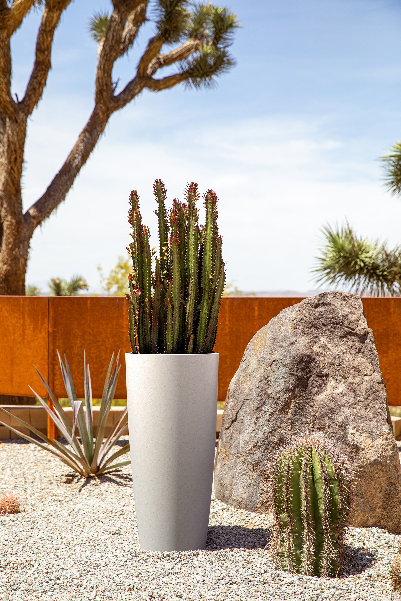 Selena 28" White Plastic-Stone Composite Planter