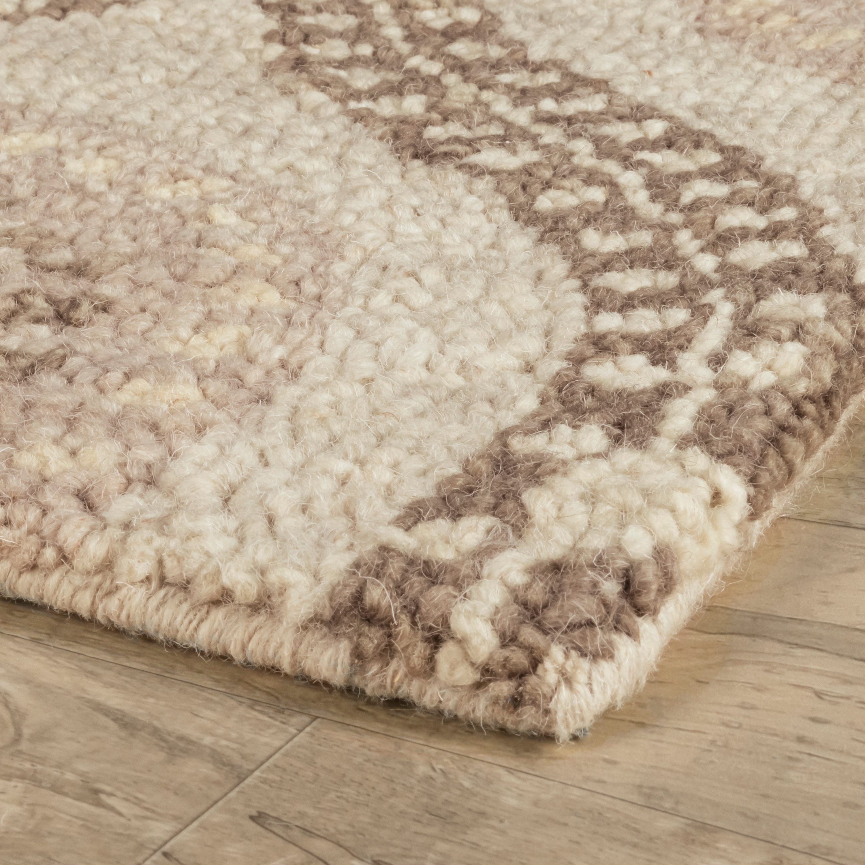 Gray Medallion Hand Tufted Wool Area Rug