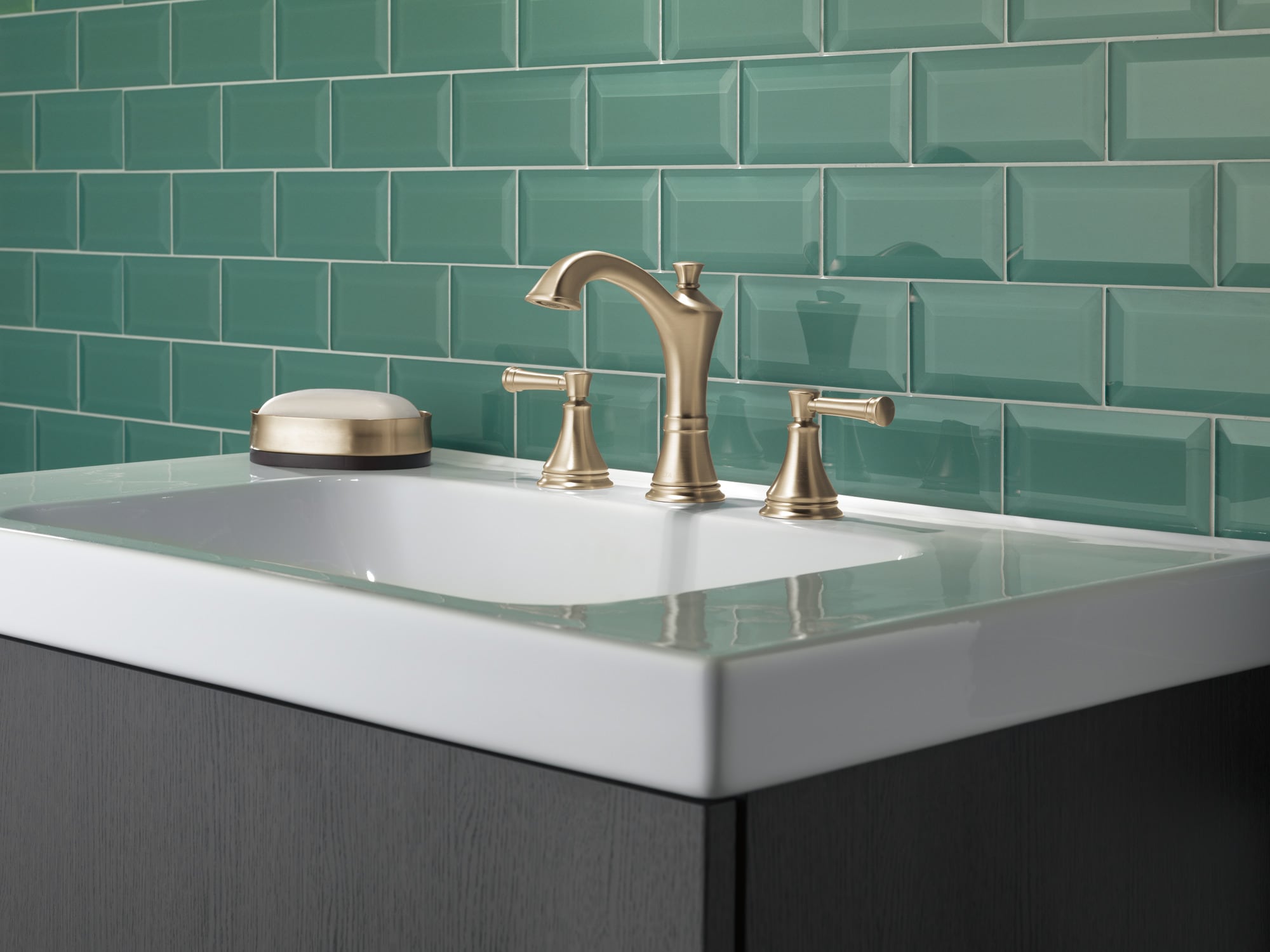 Delta 35757LF-CZ Lavatory-Faucets - View #2