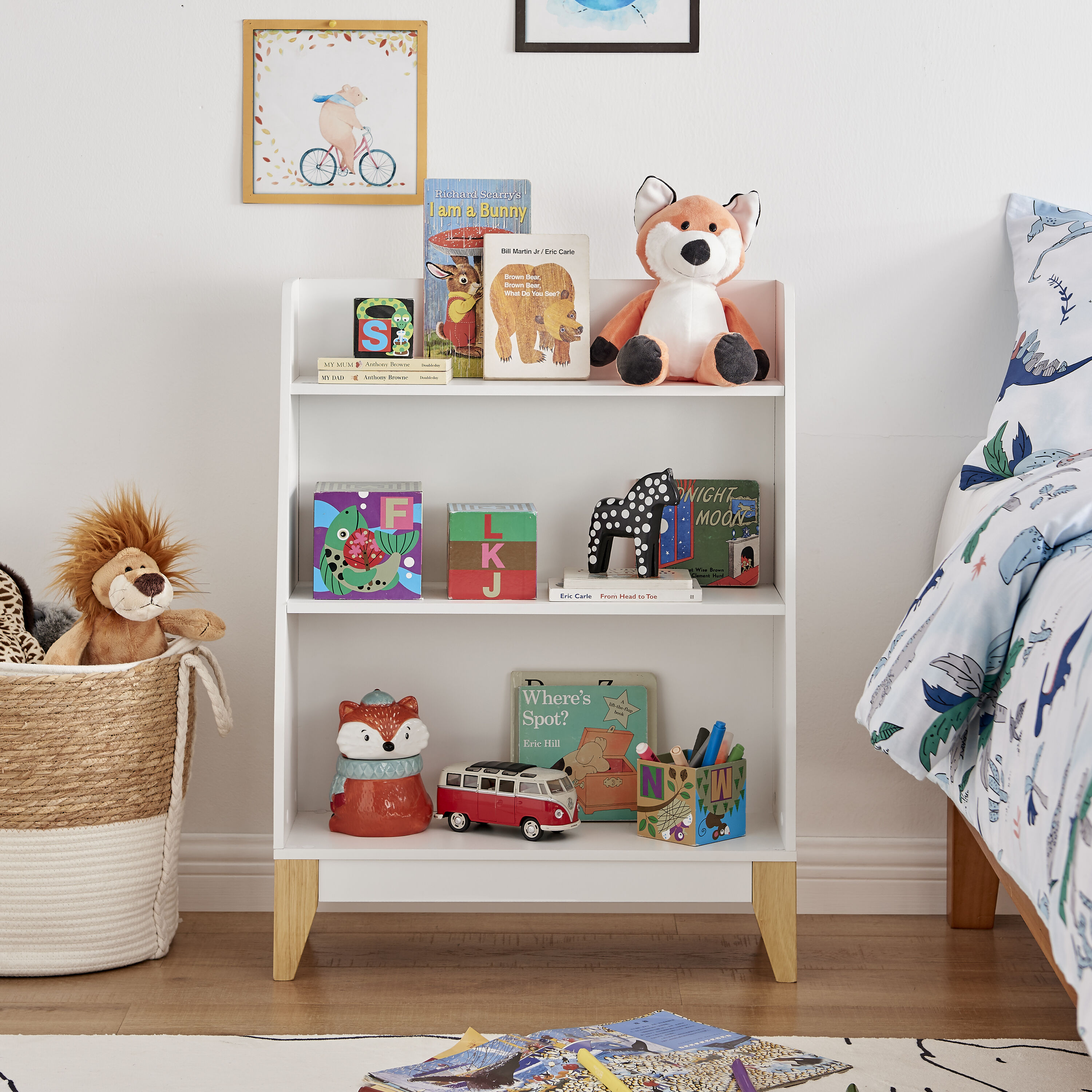 Danya B. XF22313WH Steiner Kids' Bookshelves White 3 -Compartment Kids book rack ( 23.62-in W x 31.5-in H x 9.25-in D )