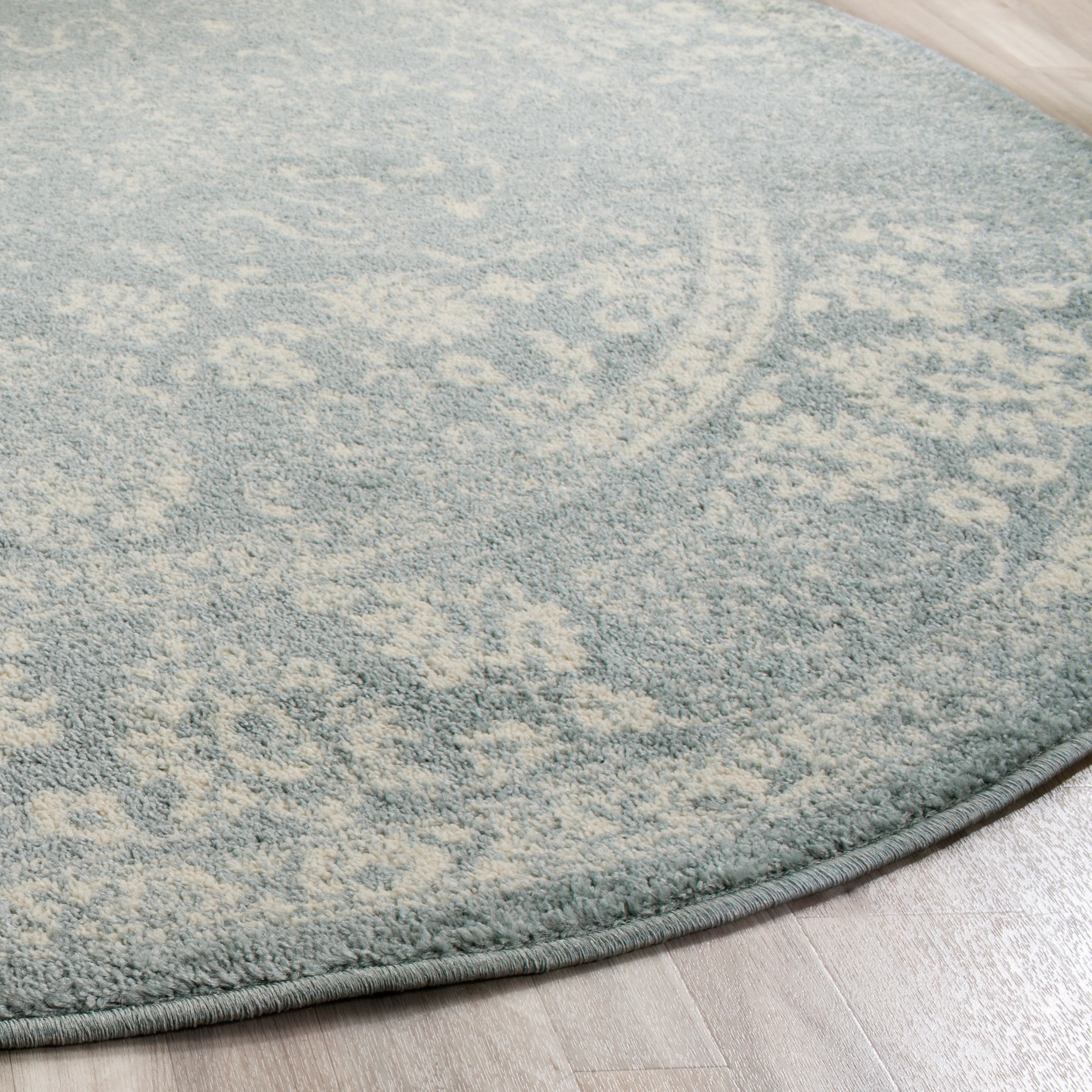 Adirondack Slate and Ivory Round Synthetic Area Rug
