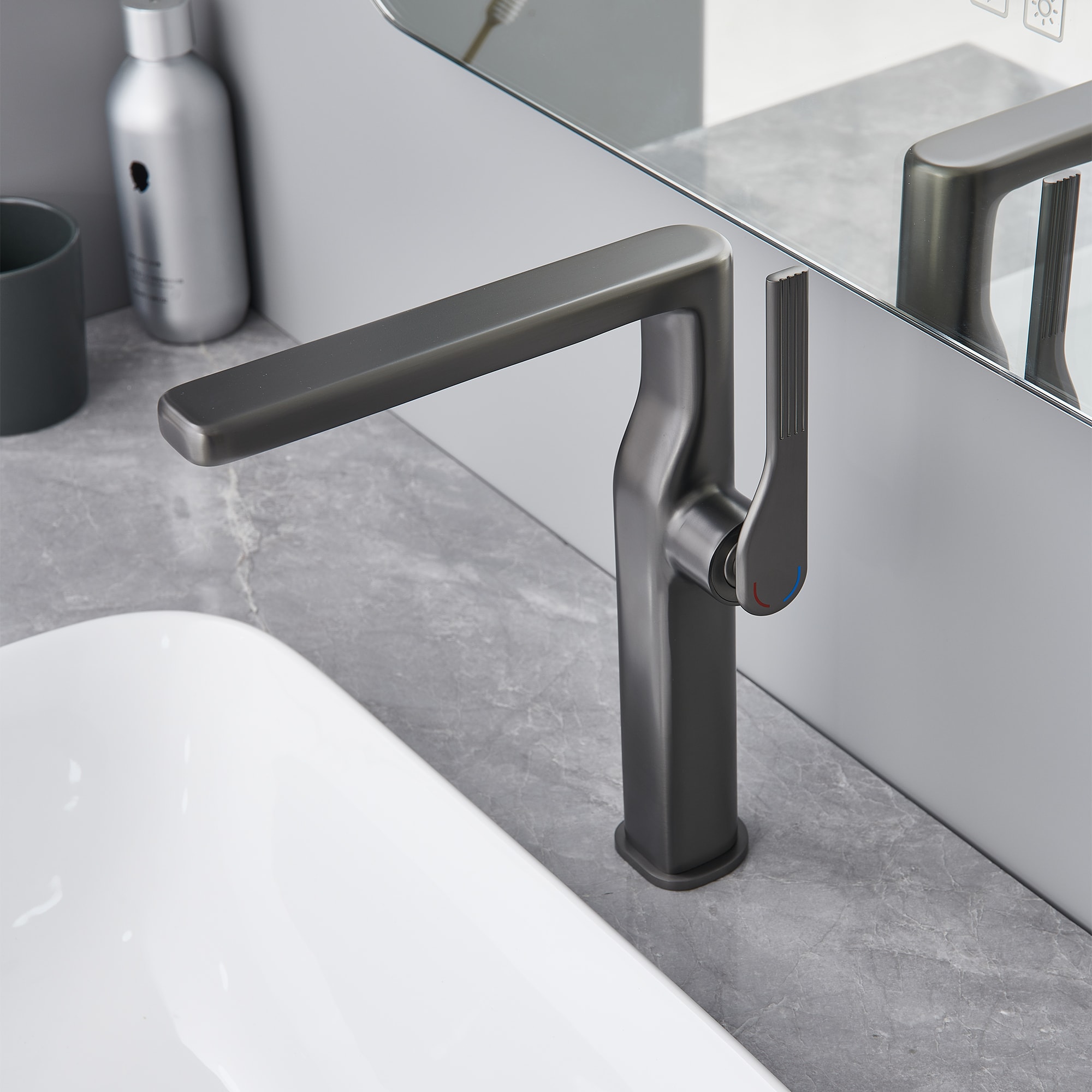 RBROHANT - Single Hole 1-Handle Vessel Sink Bathroom Faucet with High Spout and Pop-Up Drain in Gray
