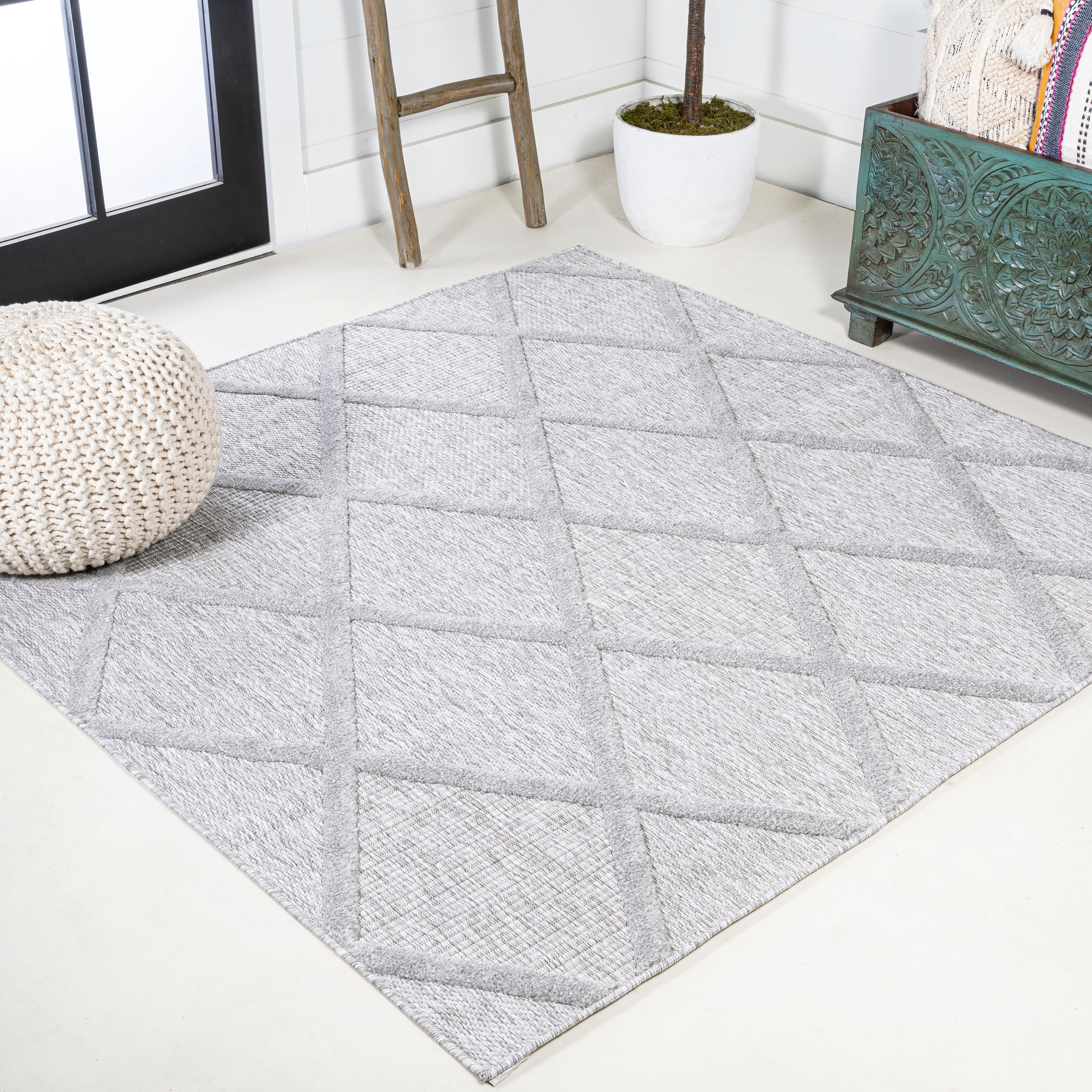 JONATHAN  Y IBZ101C-5SQ IBIZA Salines Diamond Trellis 5 x 5 (ft) Loomed Polypropylene Light Gray Square Indoor/Outdoor Geometric Bohemian/Eclectic Area rug