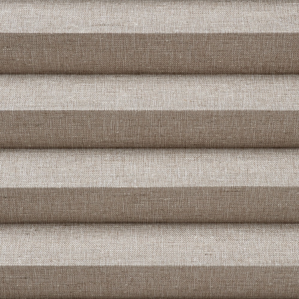 Bali 05B-3221 GABARDINE Tan Trouser Light filtering Polyester Pleated shade swatch